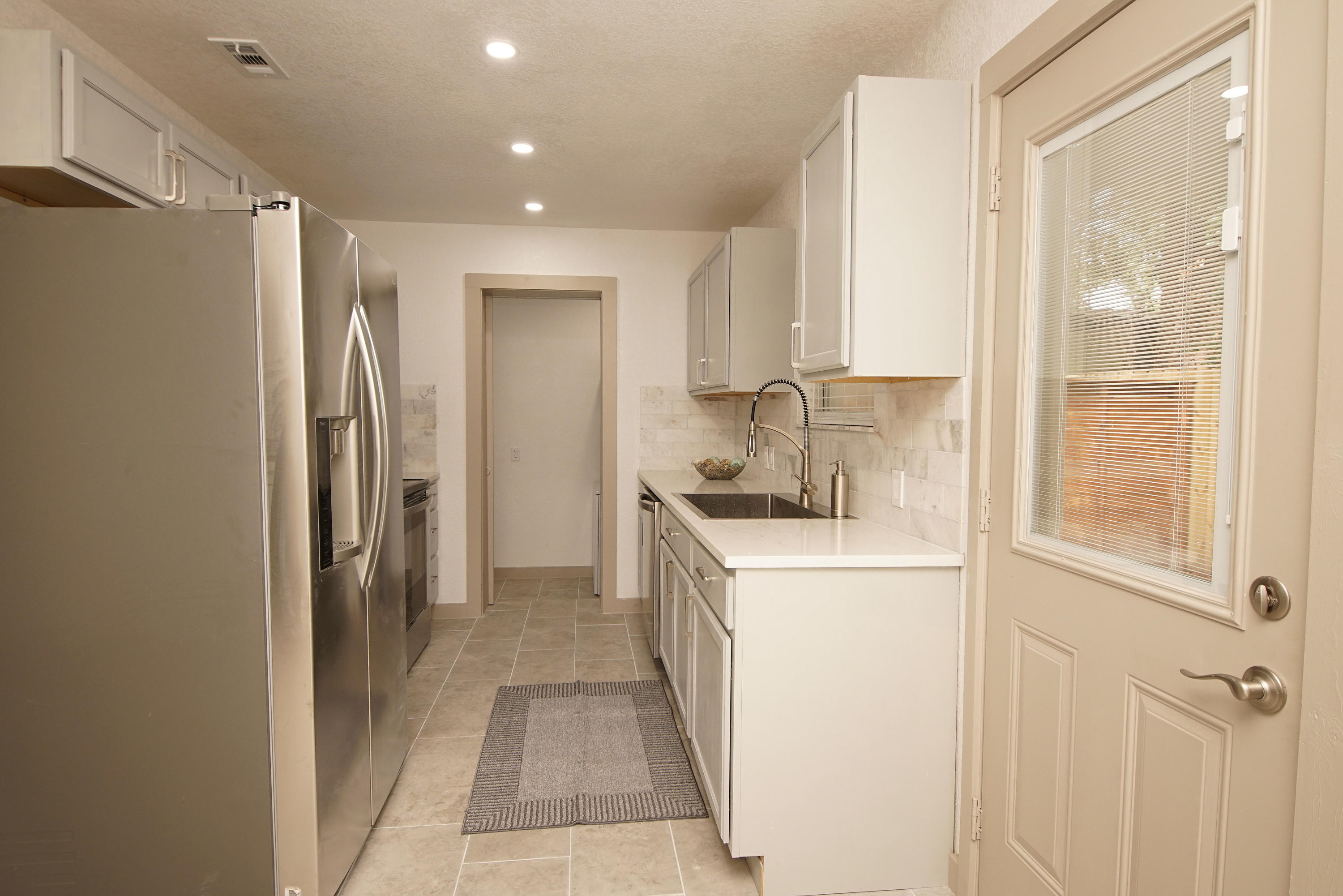 SEABREEZE 3RD ADDN - Residential