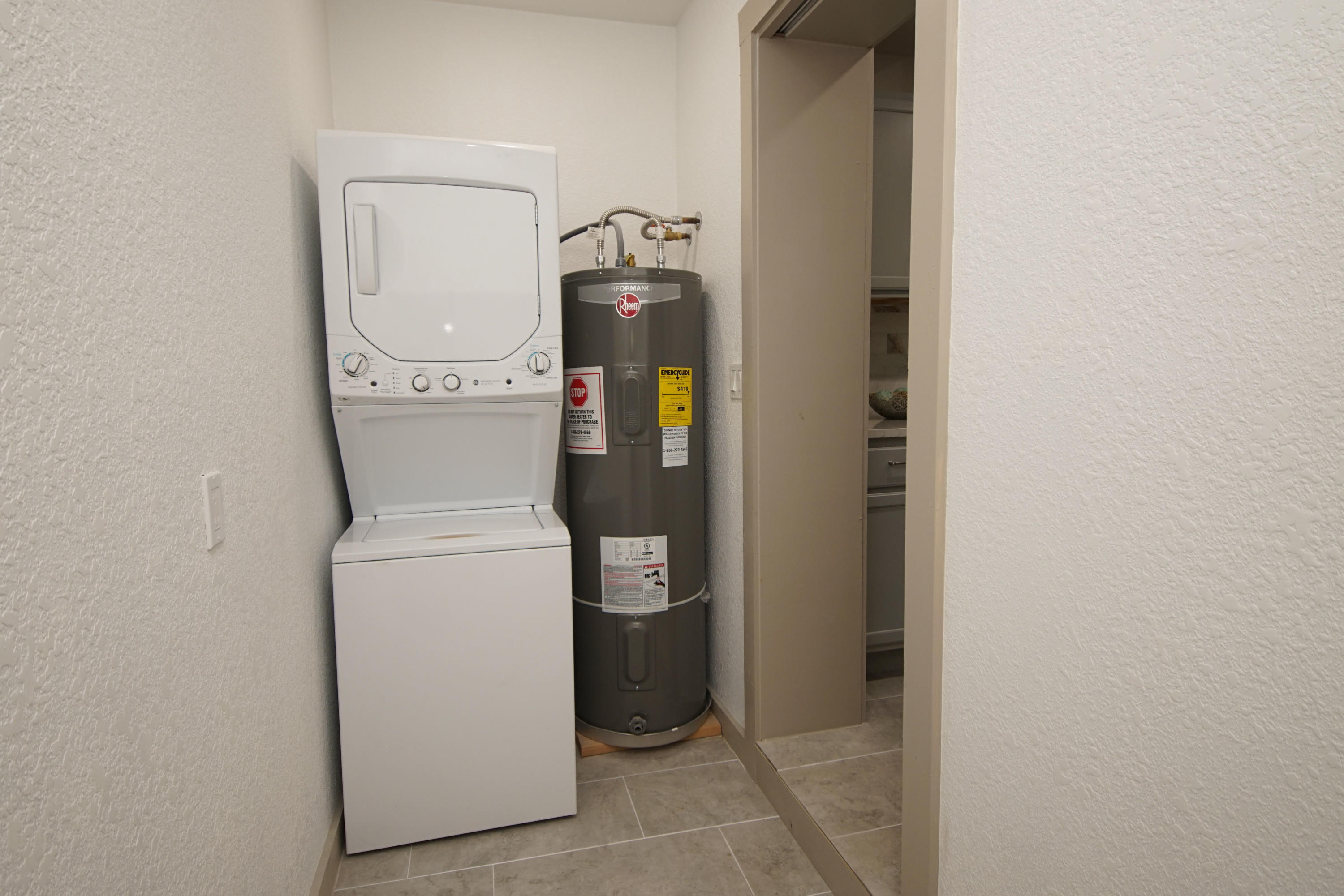 SEABREEZE 3RD ADDN - Residential