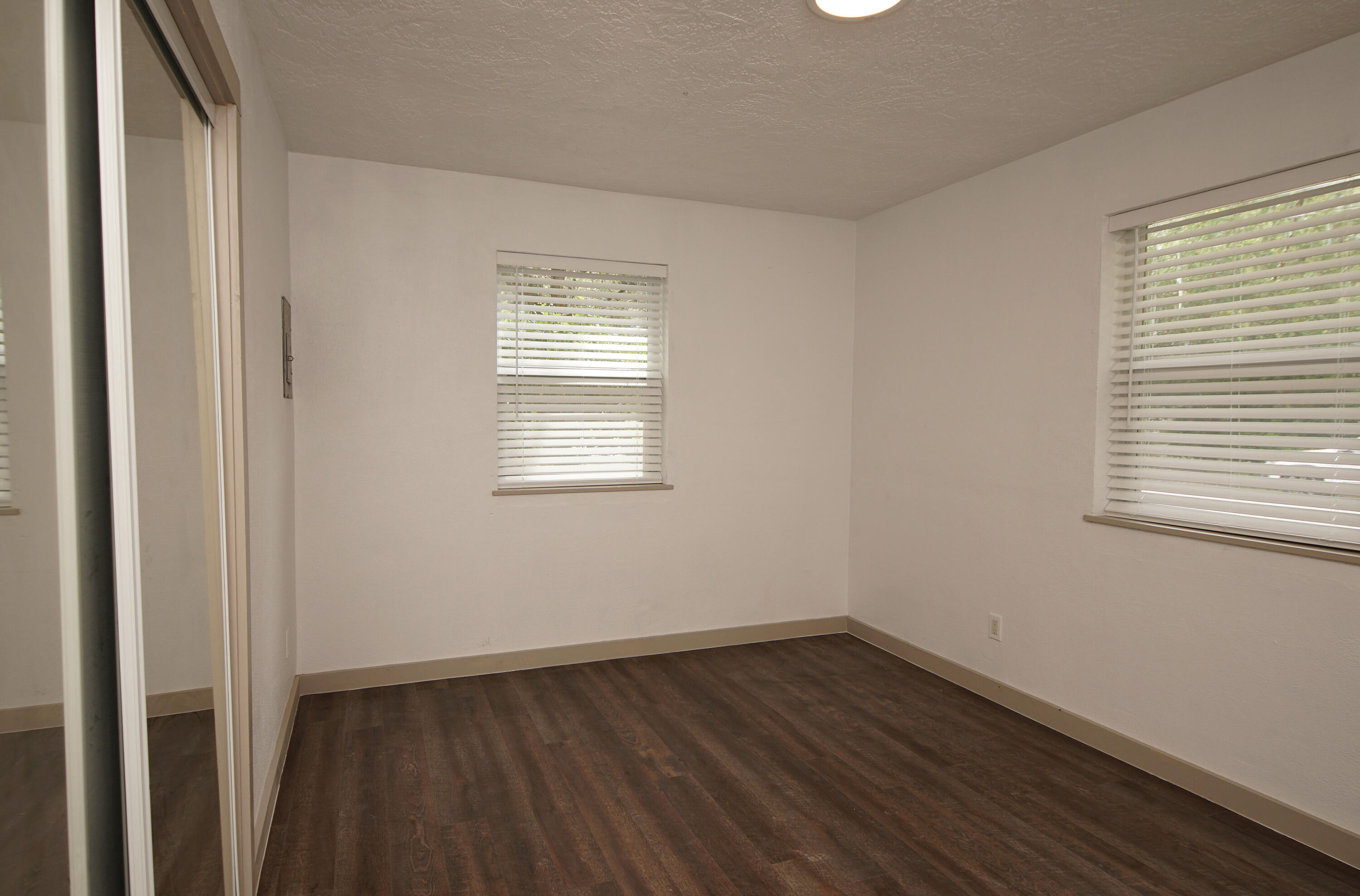 SEABREEZE 3RD ADDN - Residential