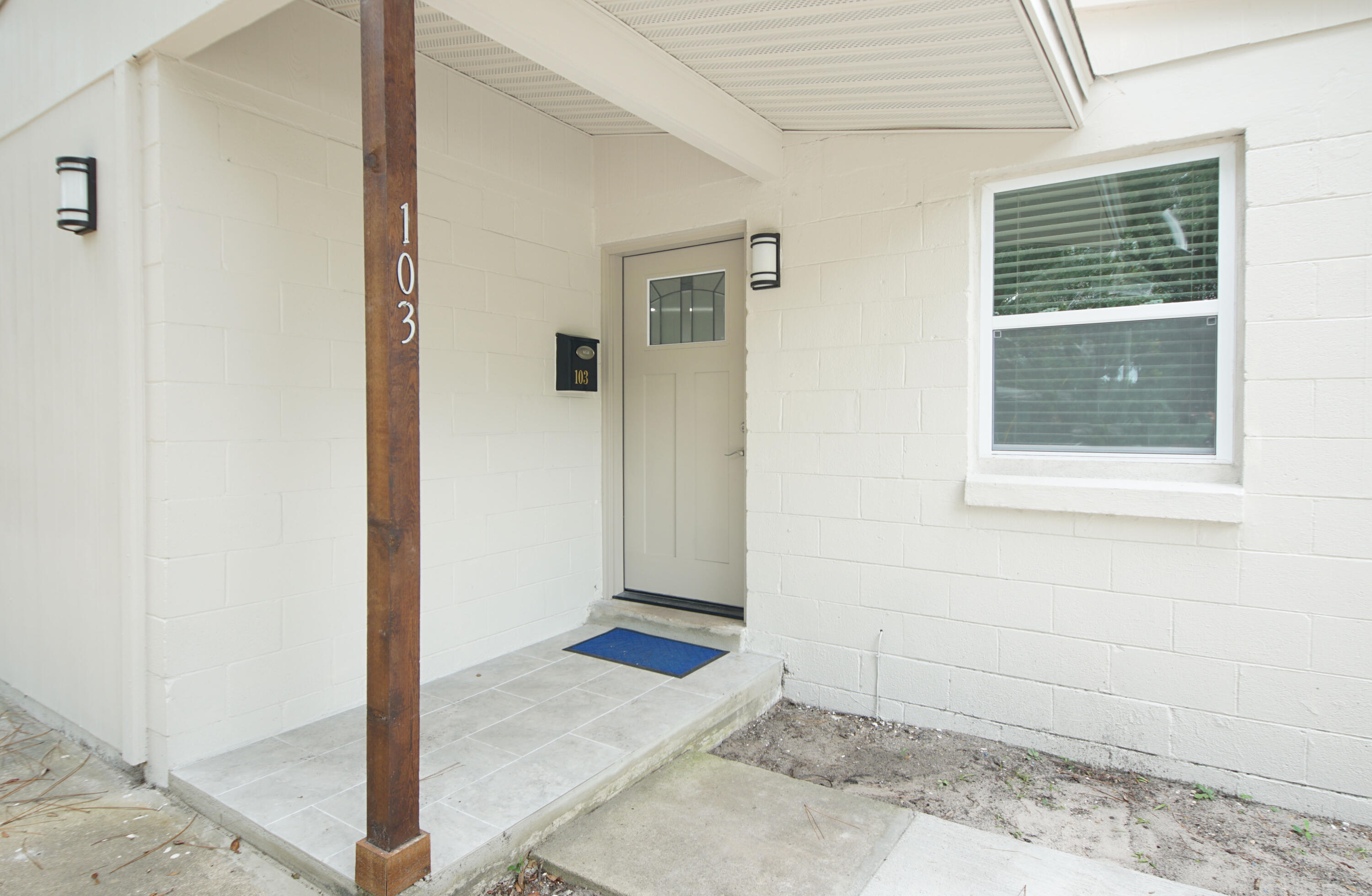 SEABREEZE 3RD ADDN - Residential