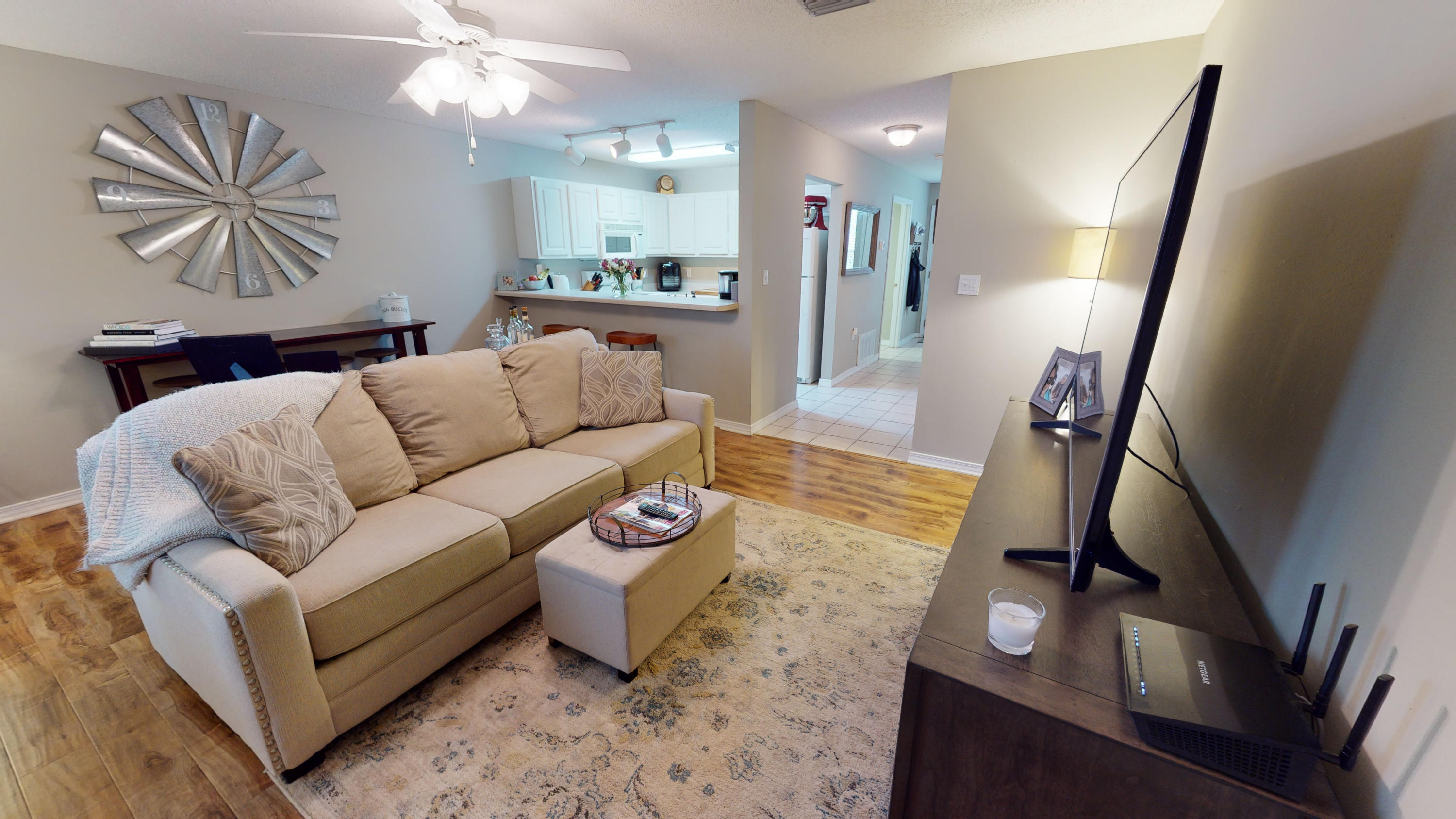 OAK PARK TOWNHOMES - Residential