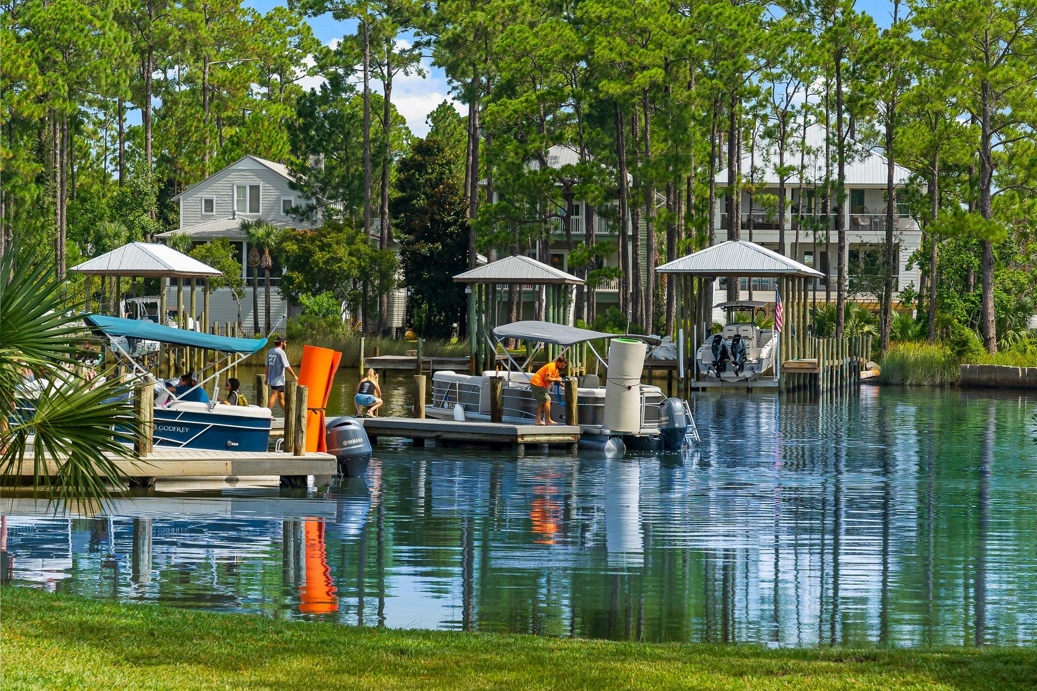 TOWN OF SANTA ROSA - Residential