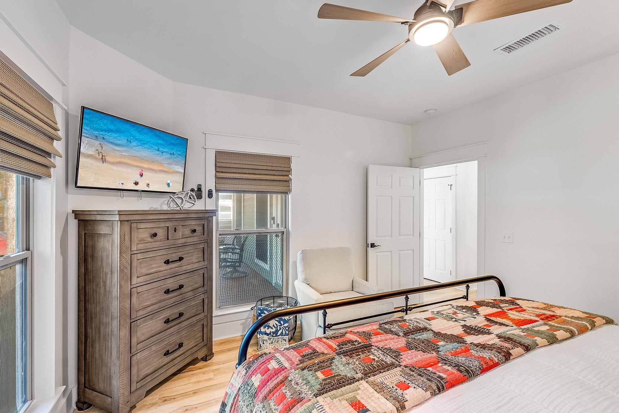 TOWN OF SANTA ROSA - Residential