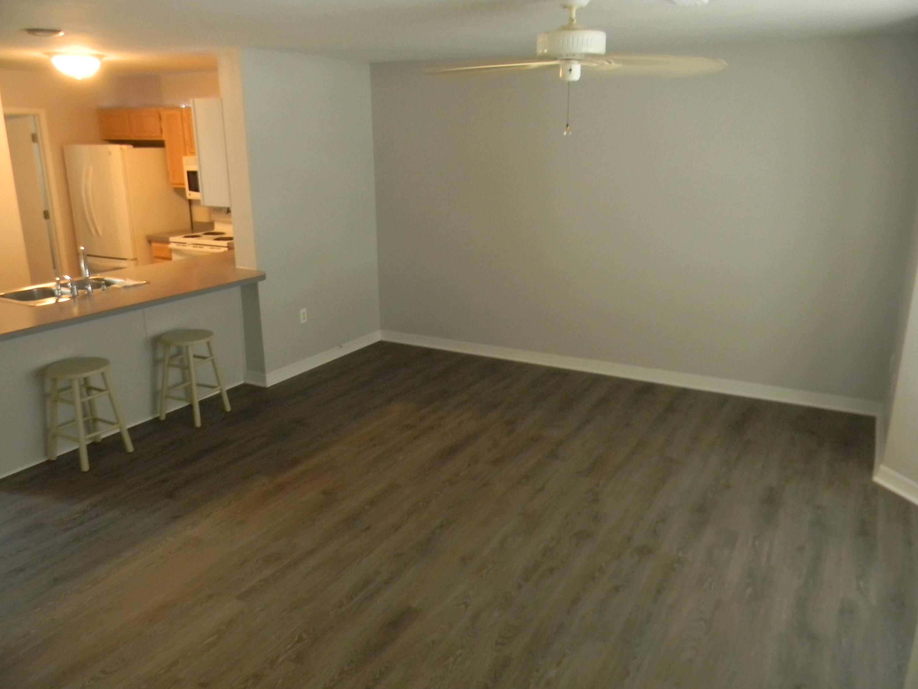 PINE RIDGE TRACE - Residential