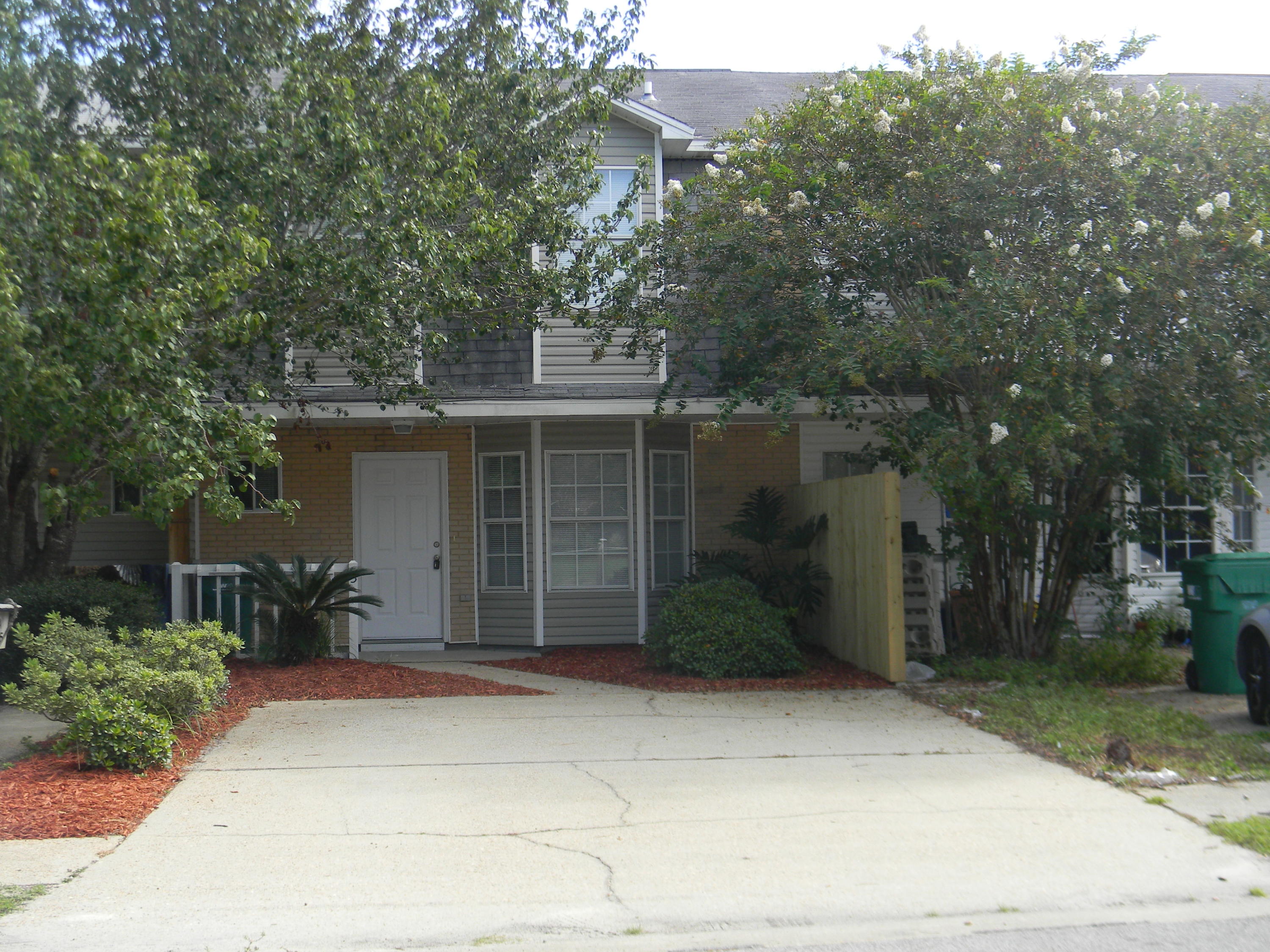 PINE RIDGE TRACE - Residential