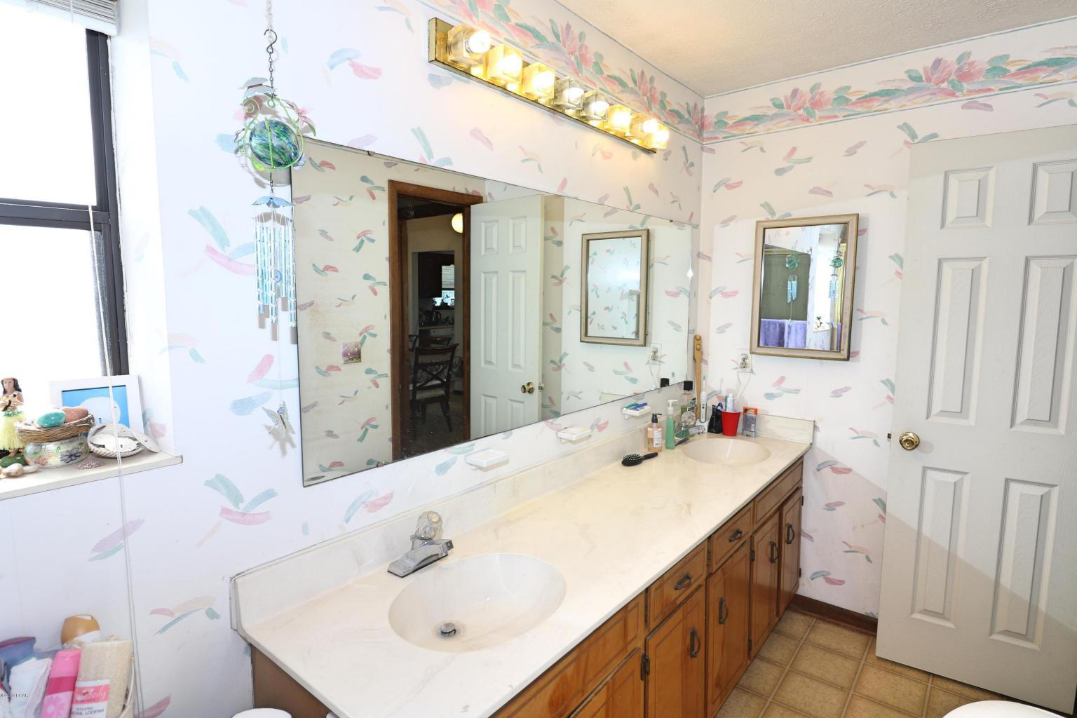 BAY FRONT UNIT 6 - Residential