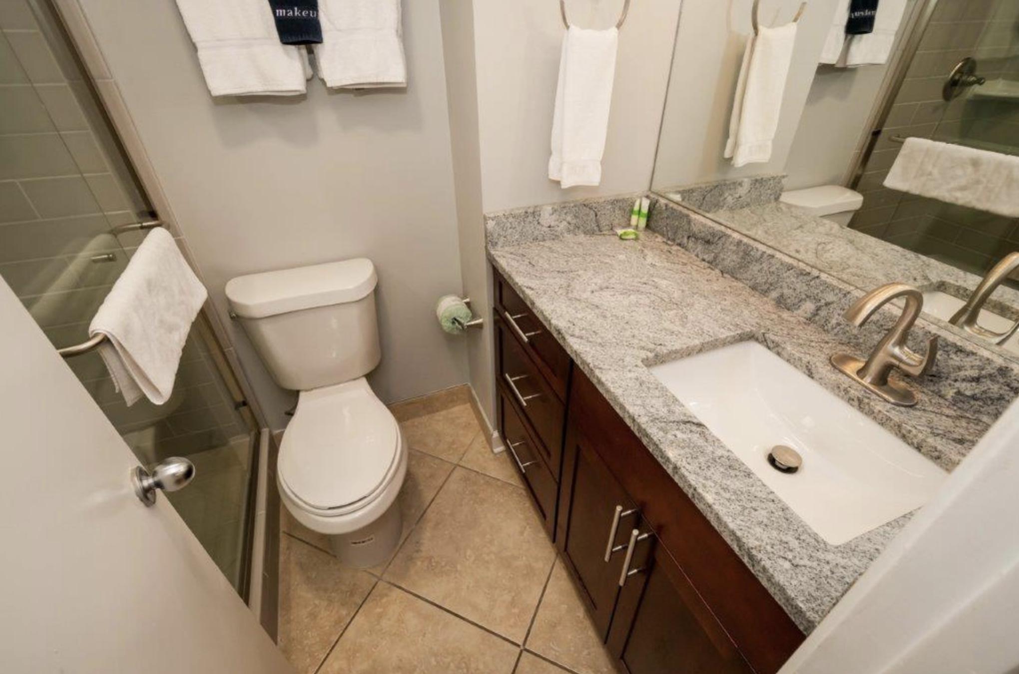 MAINSAIL CONDO PH 3 - Residential