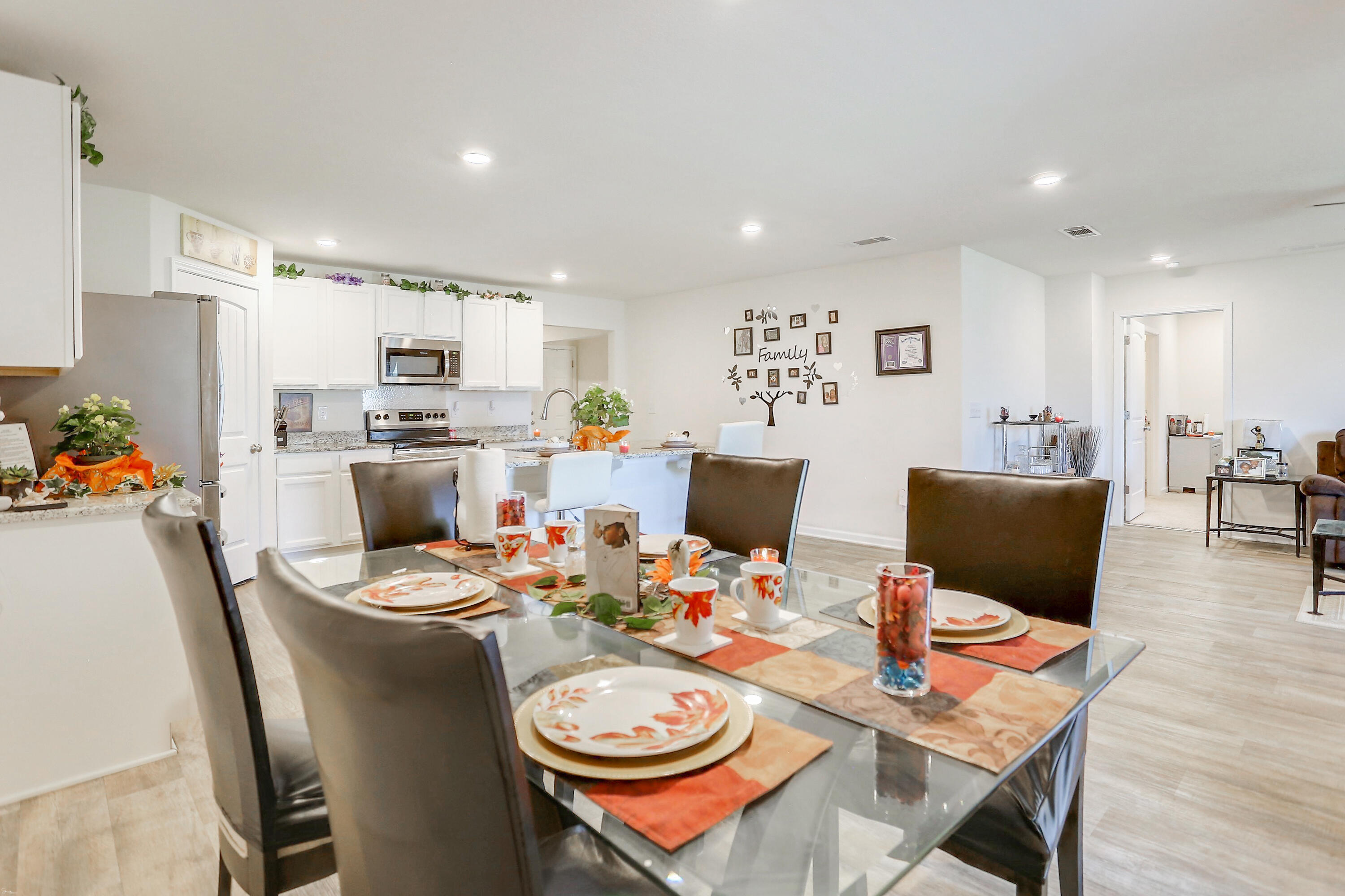 Redstone Commons - Residential