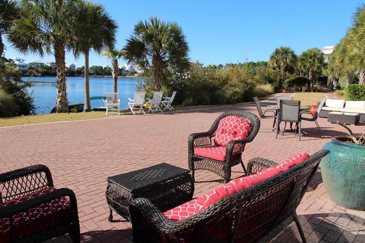 Carillon Beach Inn - Residential