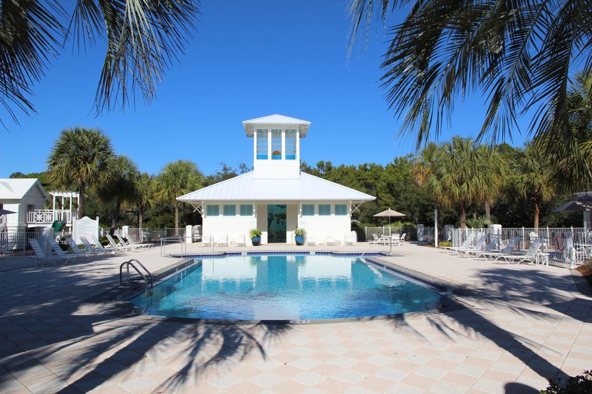 Carillon Beach Inn - Residential