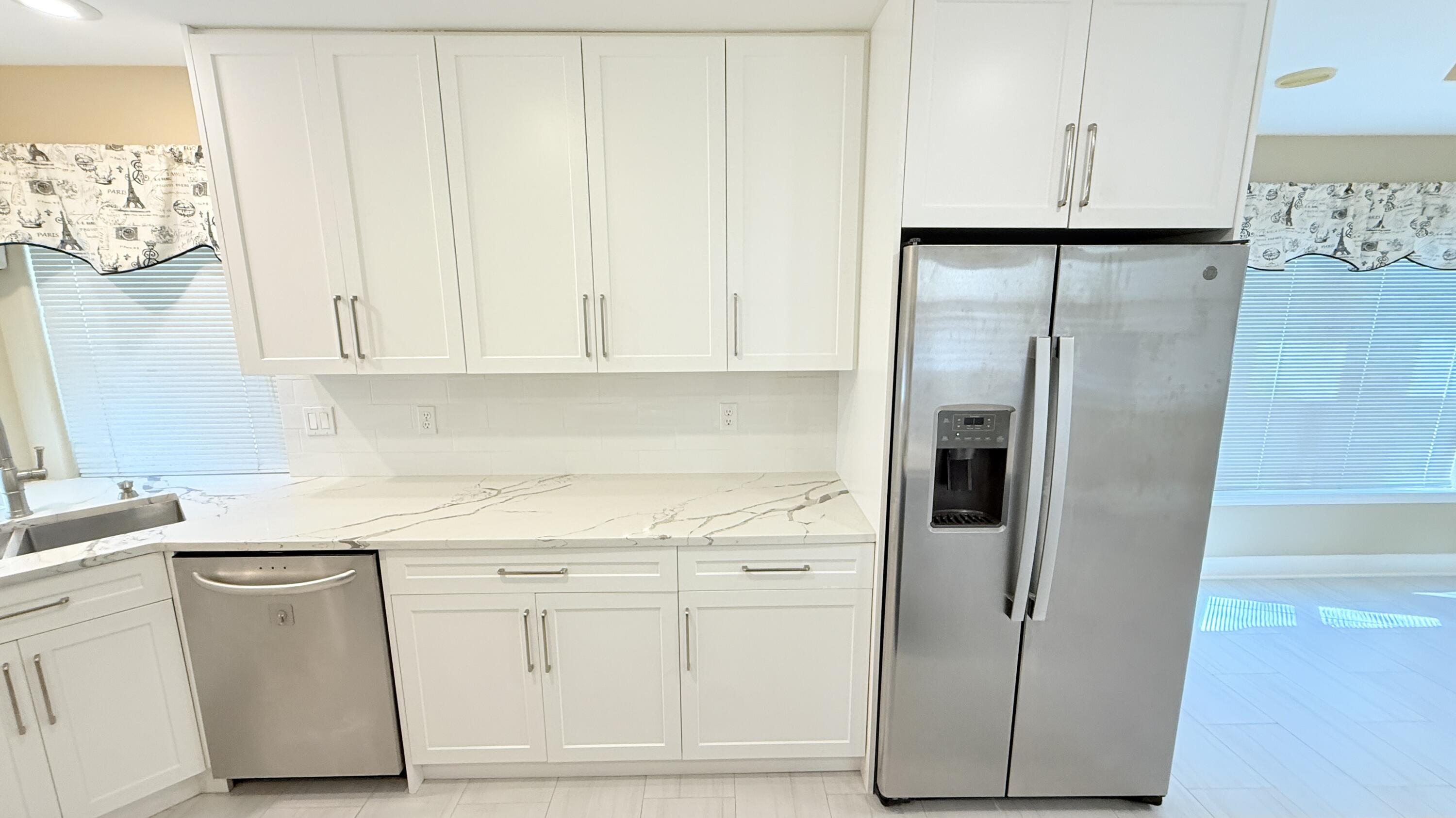 CARIBBEAN VILLAGE WEST - Residential