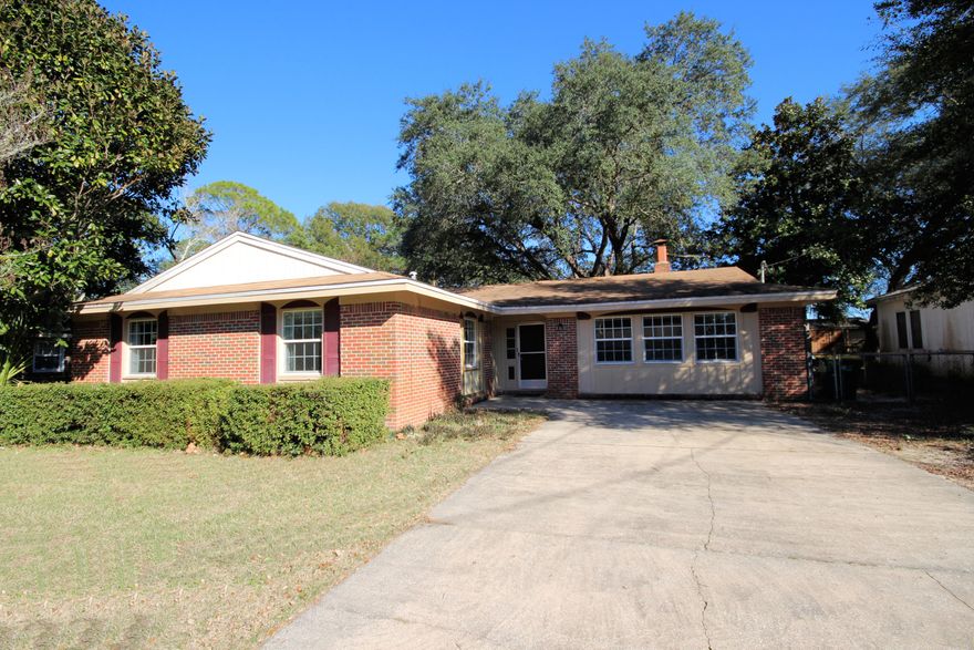 Gorgeous 3 bedroom, 2 bath home with 1786 sq. ft. located in Niceville, FL close to the bases, shopping, and great schools! The homeowners updated the kitchen in 2016 with new granite countertops, appliances (2016), faucet, and hardware! The appliances include a side by side refrigerator, built in microwave, oven/stove, and dishwasher! There is an eat-in area in the kitchen and a dining room space just off the kitchen. The dining room has new sliding glass doors to the screened patio! There are two family/living rooms! The first living room opens to the dining room! The second living room features a gas fireplace. The laundry room is just off one of the family room and also features extra storage space (24x17). The home also features a screened patio (15'8x9x11) that overlooks a