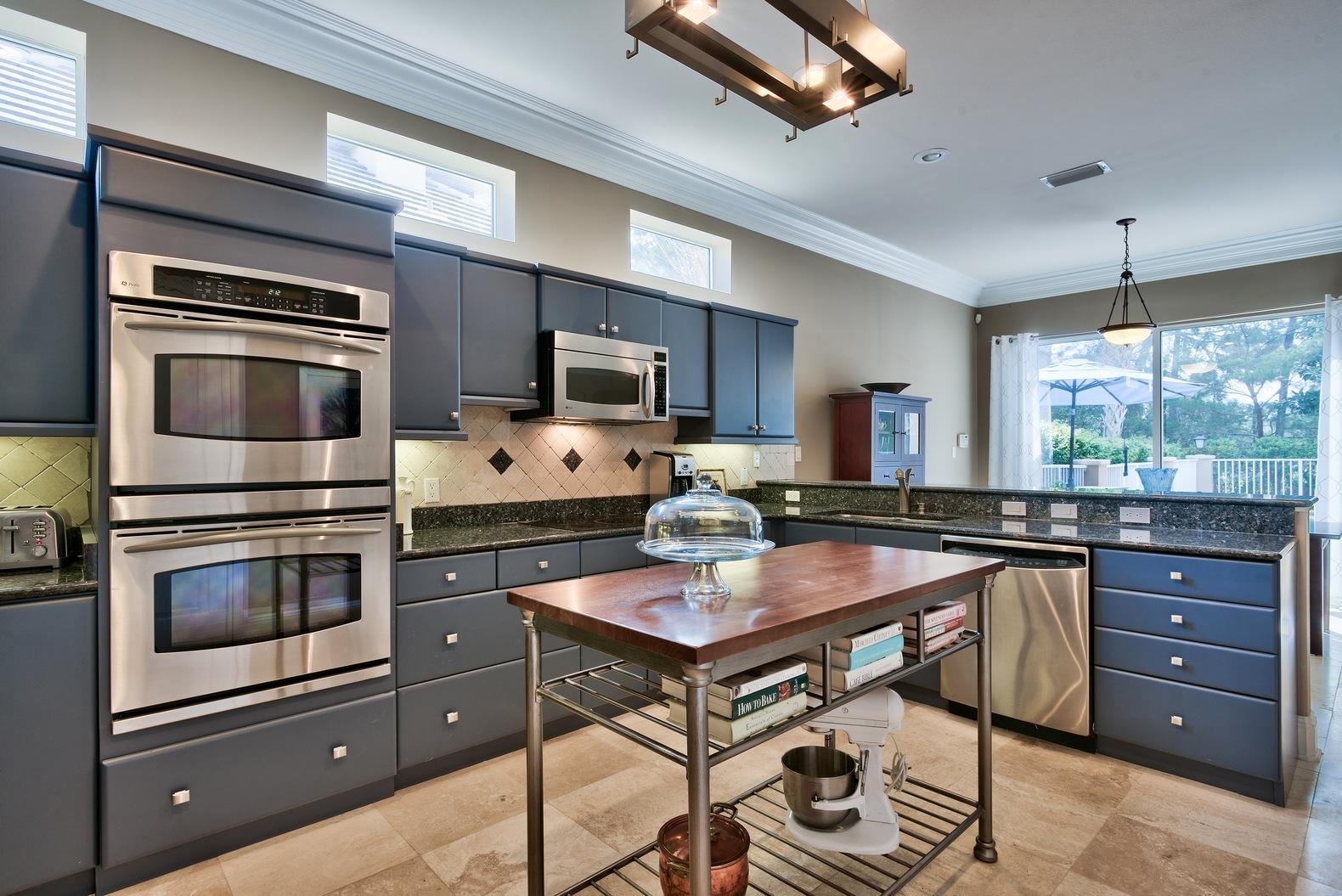 REGATTA BAY PATIO HOMES - Residential