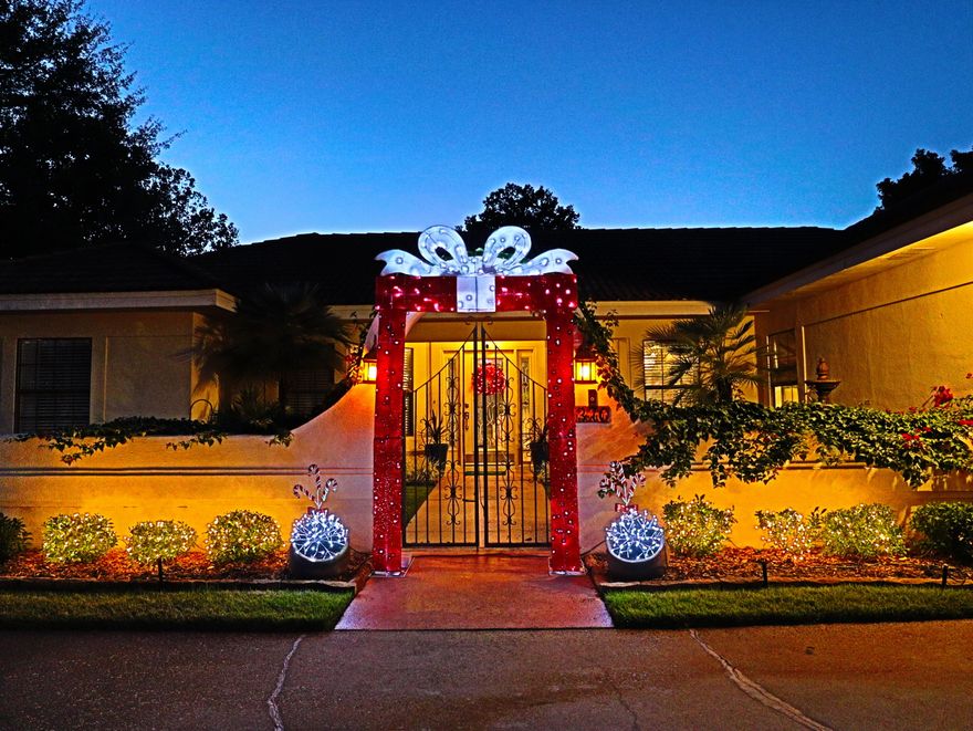 Enjoy being spoiled by the 'THE SANDESTIN GOLF AND BEACH RESORT LIFESTYLE and enjoy HOA fees of ONLY $300 PER YEAR!! Love to entertain. This golf course estate has all the space you need for friends & family! Gather around the huge eat-in kitchen or 2 dining areas adjacent to the kitchen. Totally upgraded, the home is move-in ready.  A gorgeous courtyard magnifies the curb appeal. The primary retreat offers a raised ceiling, his & her closets, double vessel sinks, jetted tub with separate shower and beautifully tiled back splash and mirror accents. Attached to the primary retreat is a 12x20 office/exercise room with picture windows overlooking the #4 hole of The Links Golf Course.  Enjoy the benefits of real hardcoat stucco