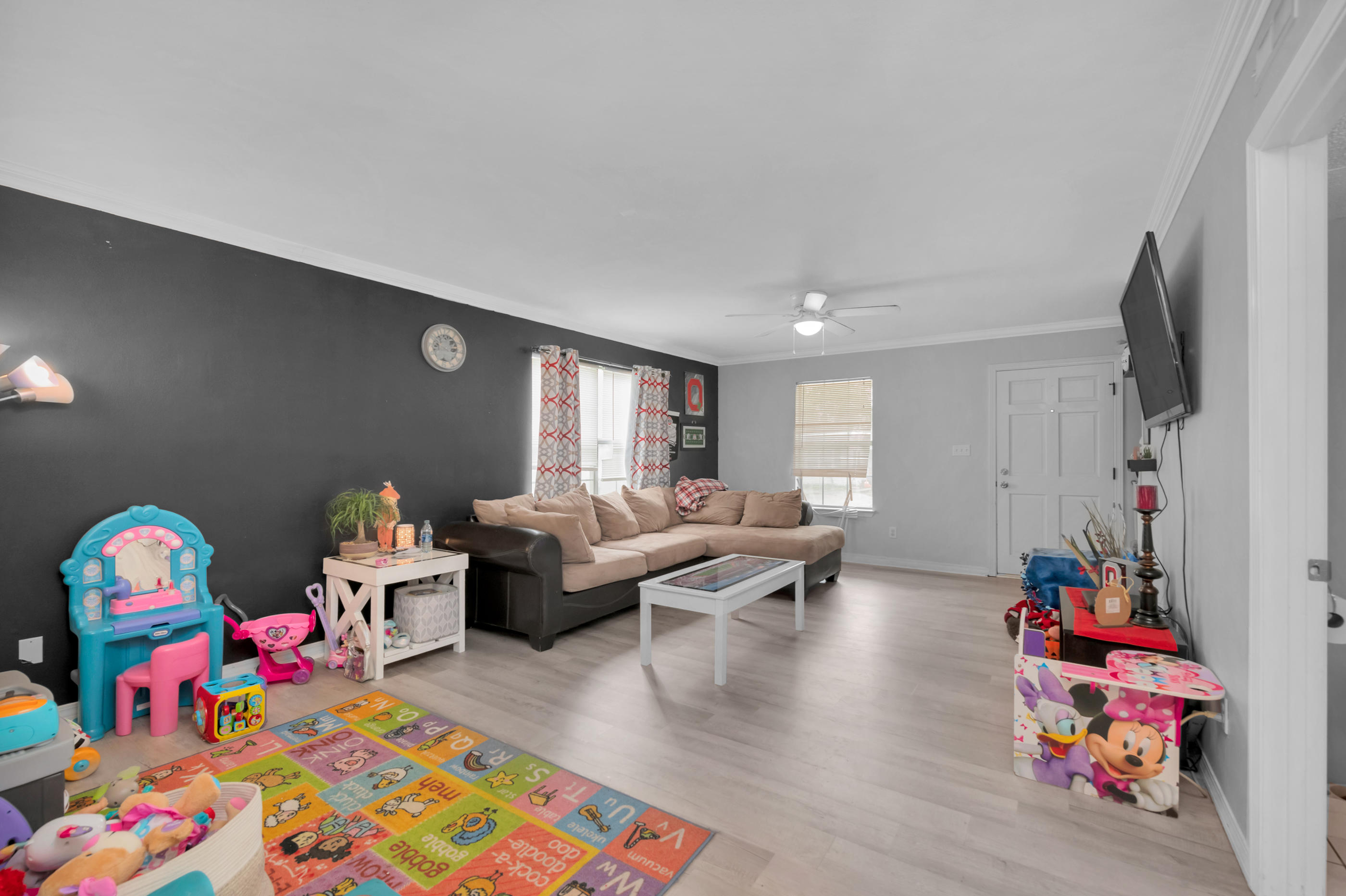 CANDLEWOOD VILLAGE - Residential