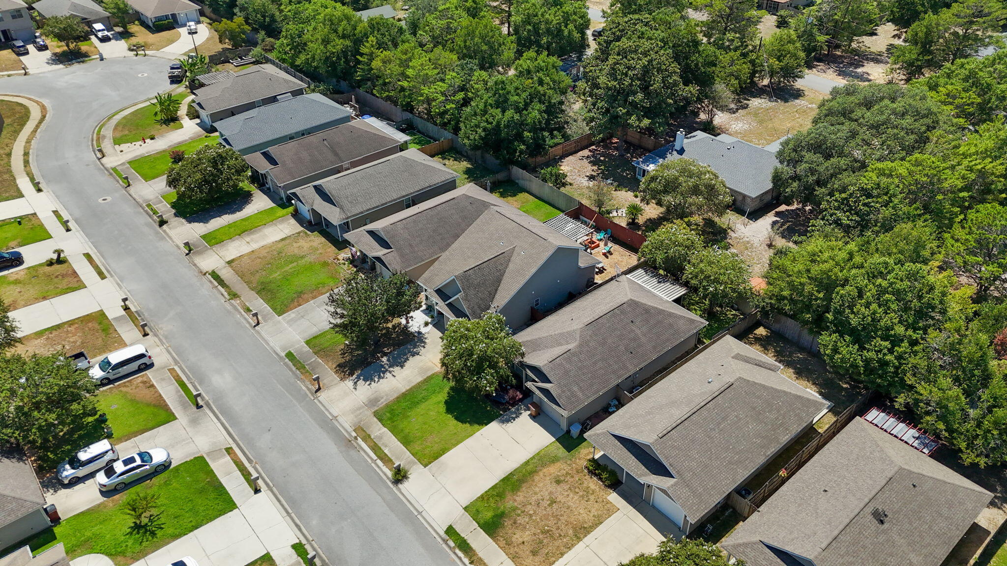 SHADOW LAKES - Residential