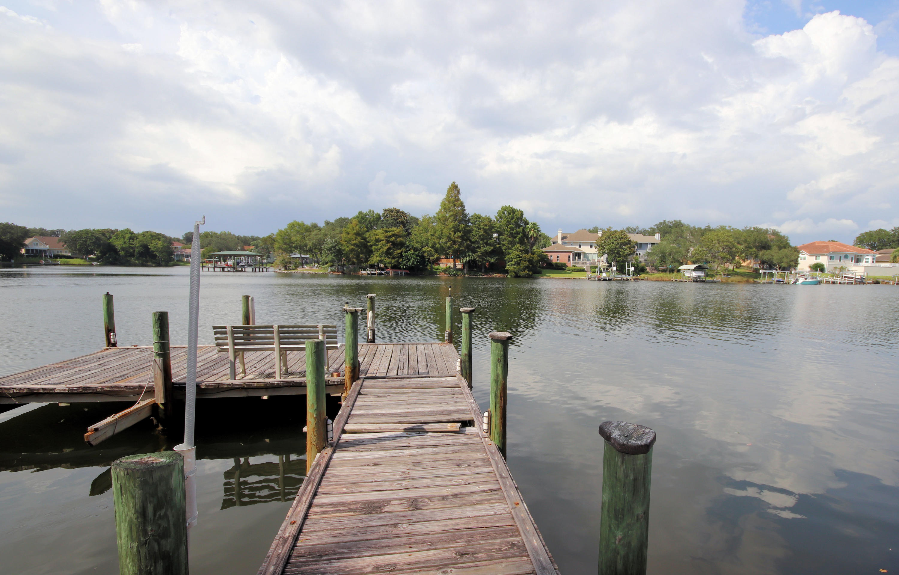 LAKE POINTE - Residential