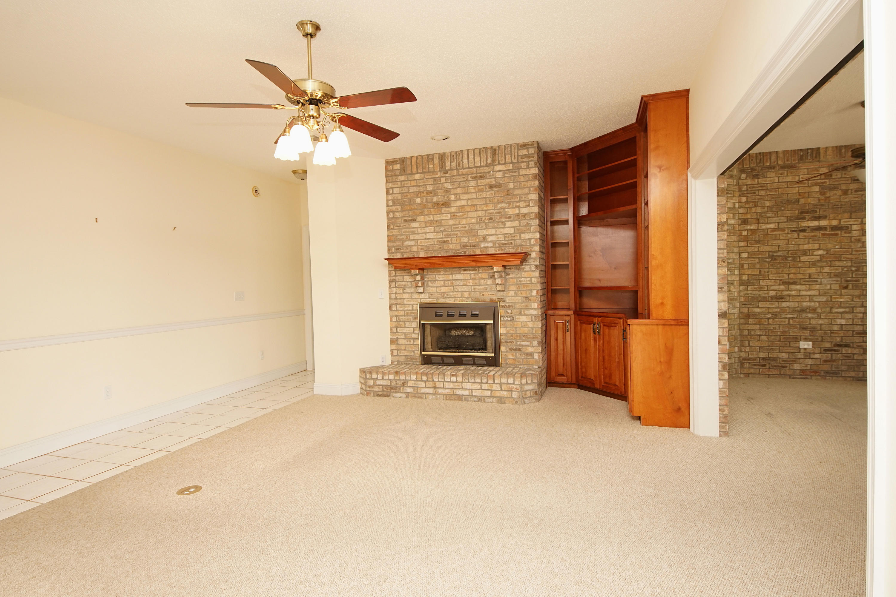 LAKE POINTE - Residential