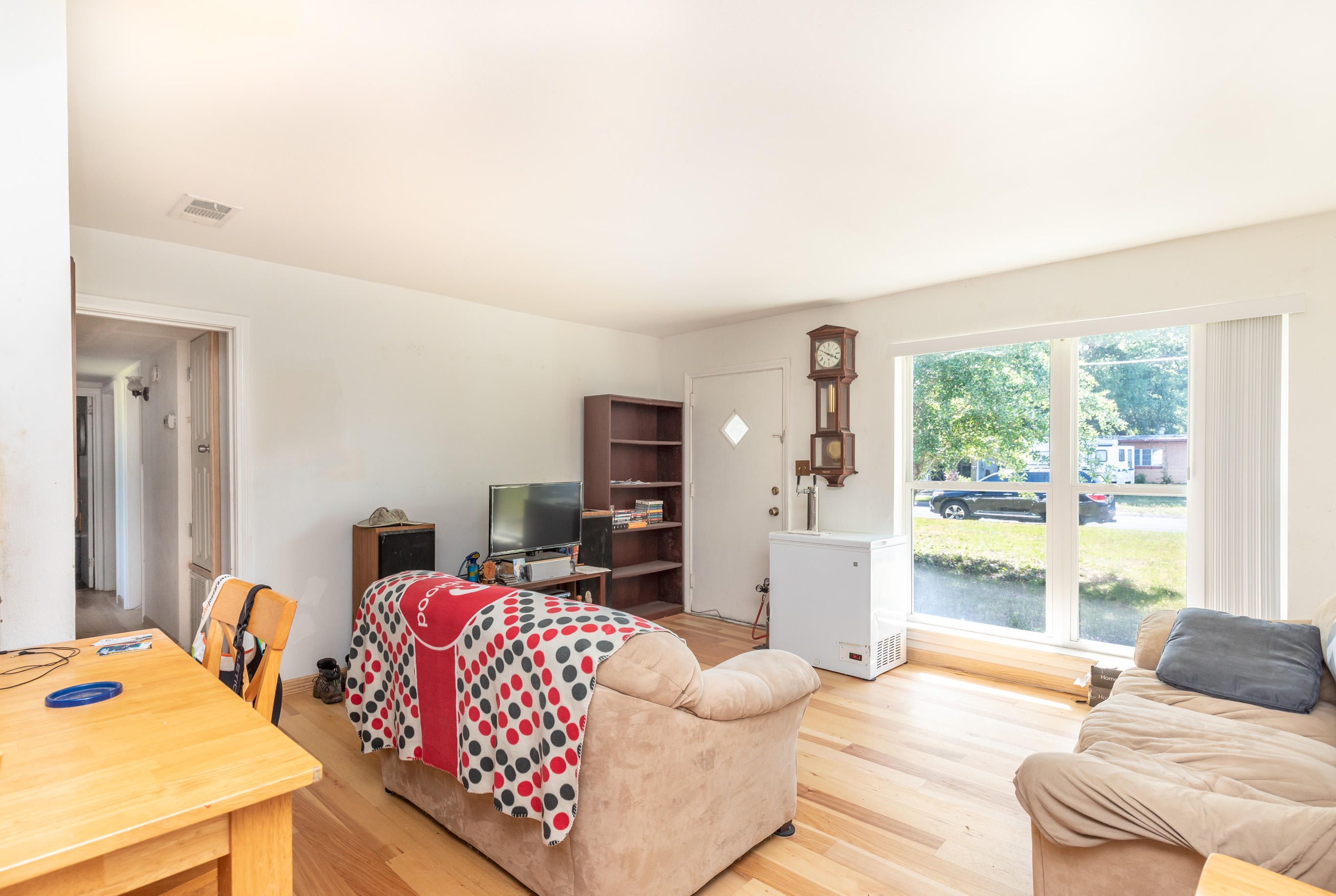 ELLIOTTS POINT 7TH ADDN - Residential