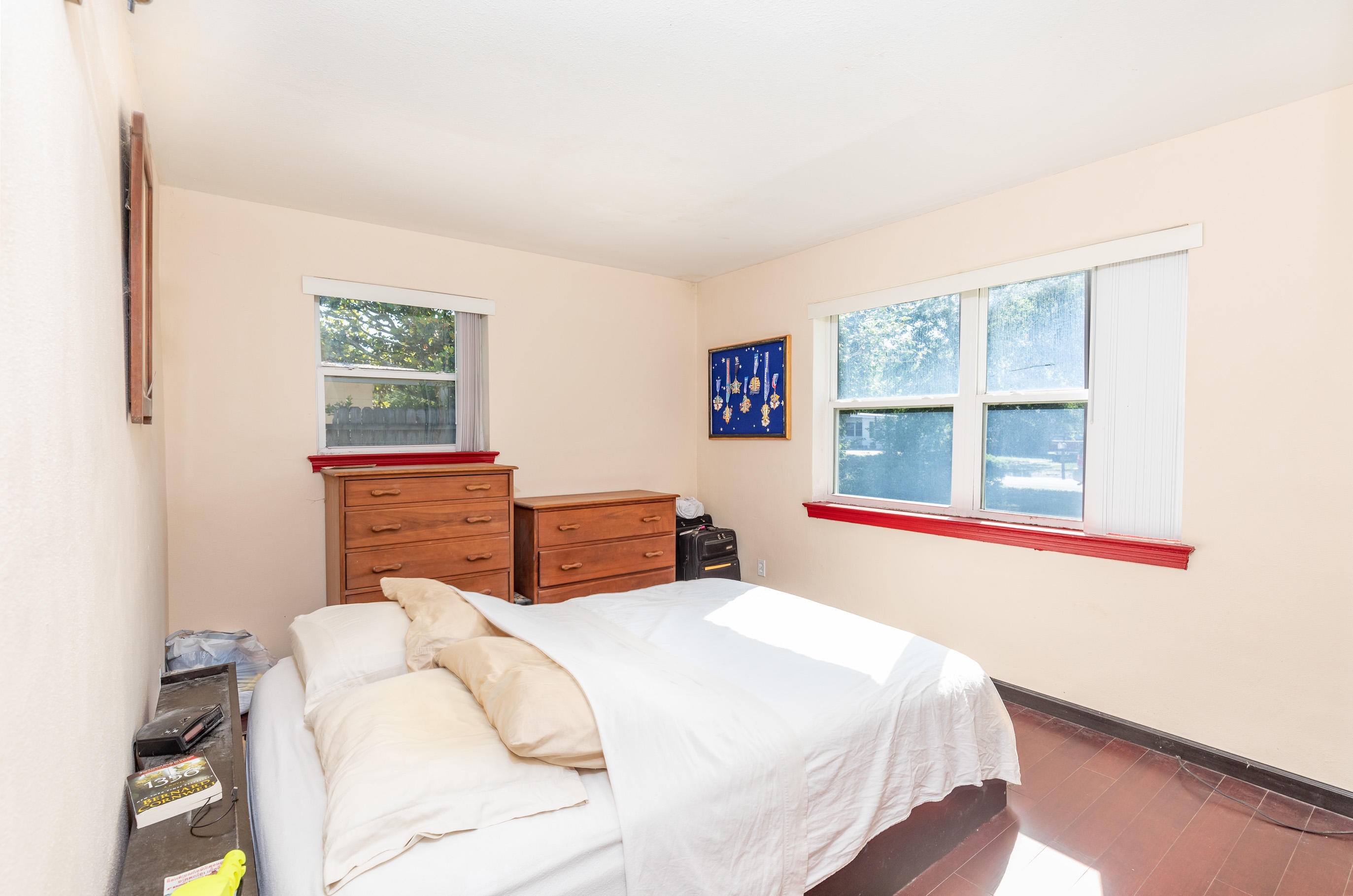 ELLIOTTS POINT 7TH ADDN - Residential