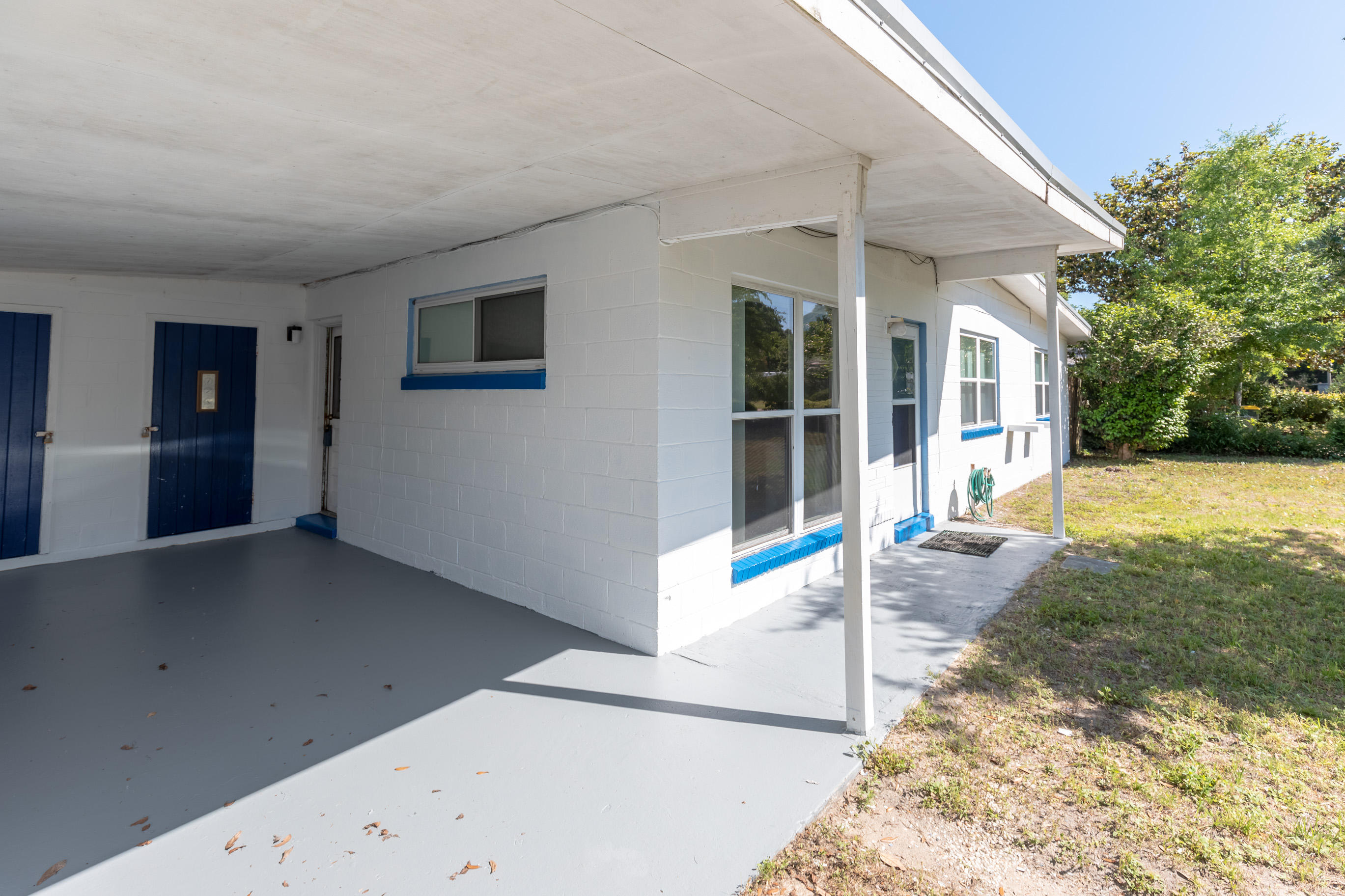ELLIOTTS POINT 7TH ADDN - Residential