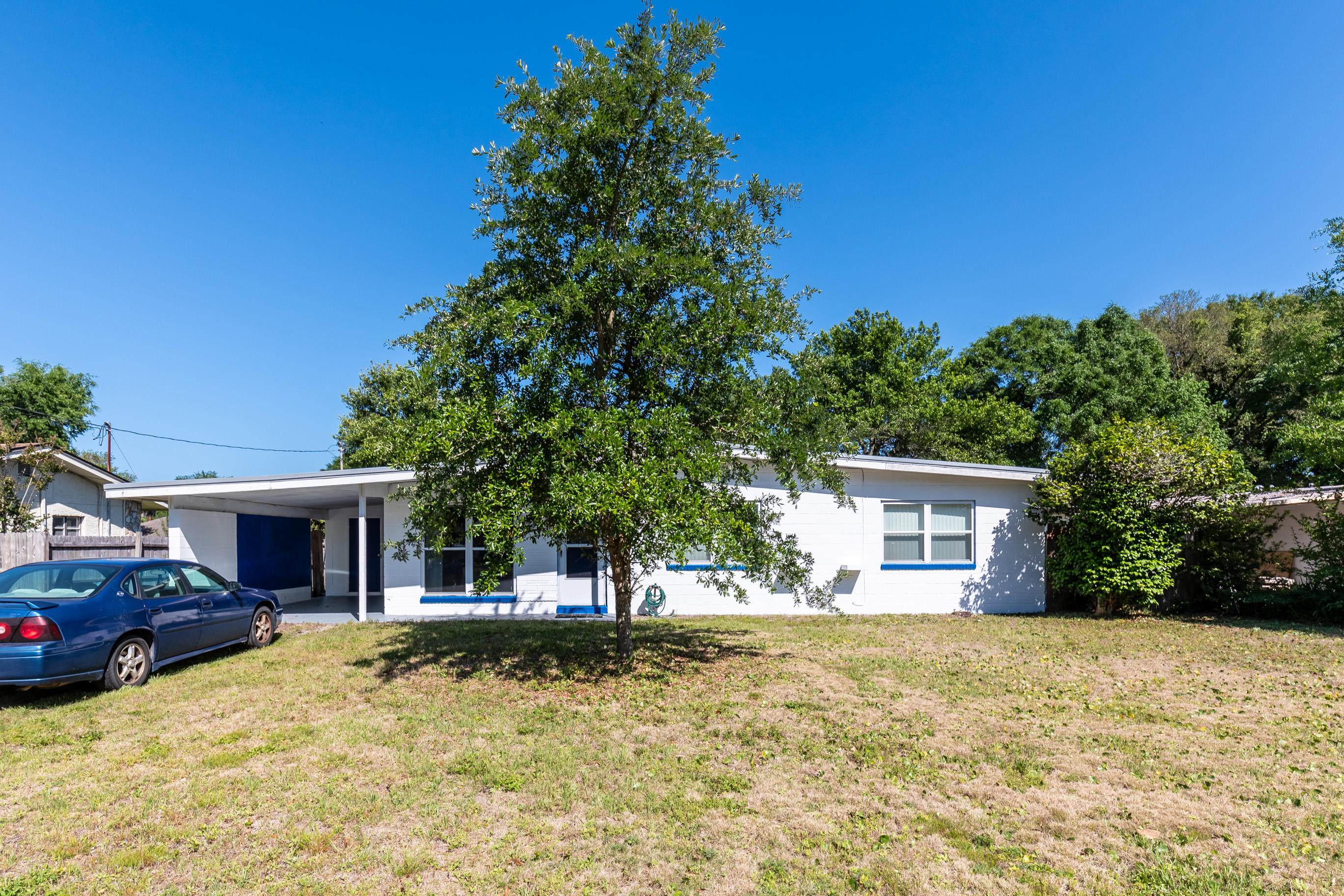 ELLIOTTS POINT 7TH ADDN - Residential