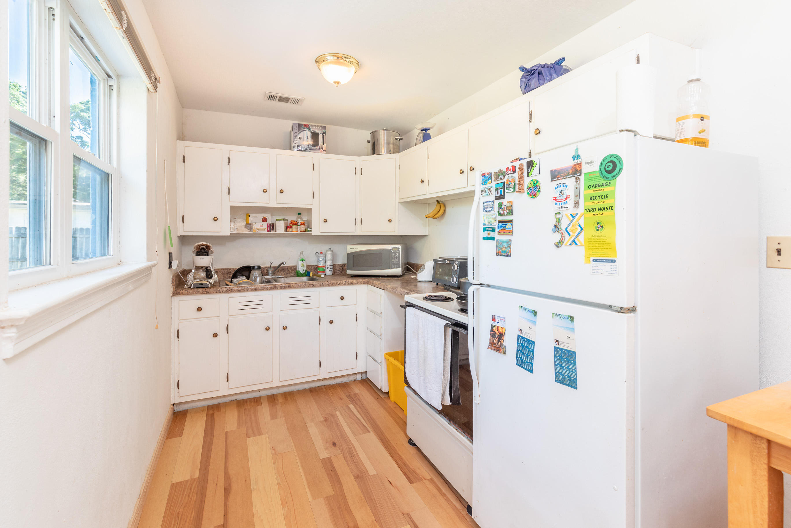 ELLIOTTS POINT 7TH ADDN - Residential