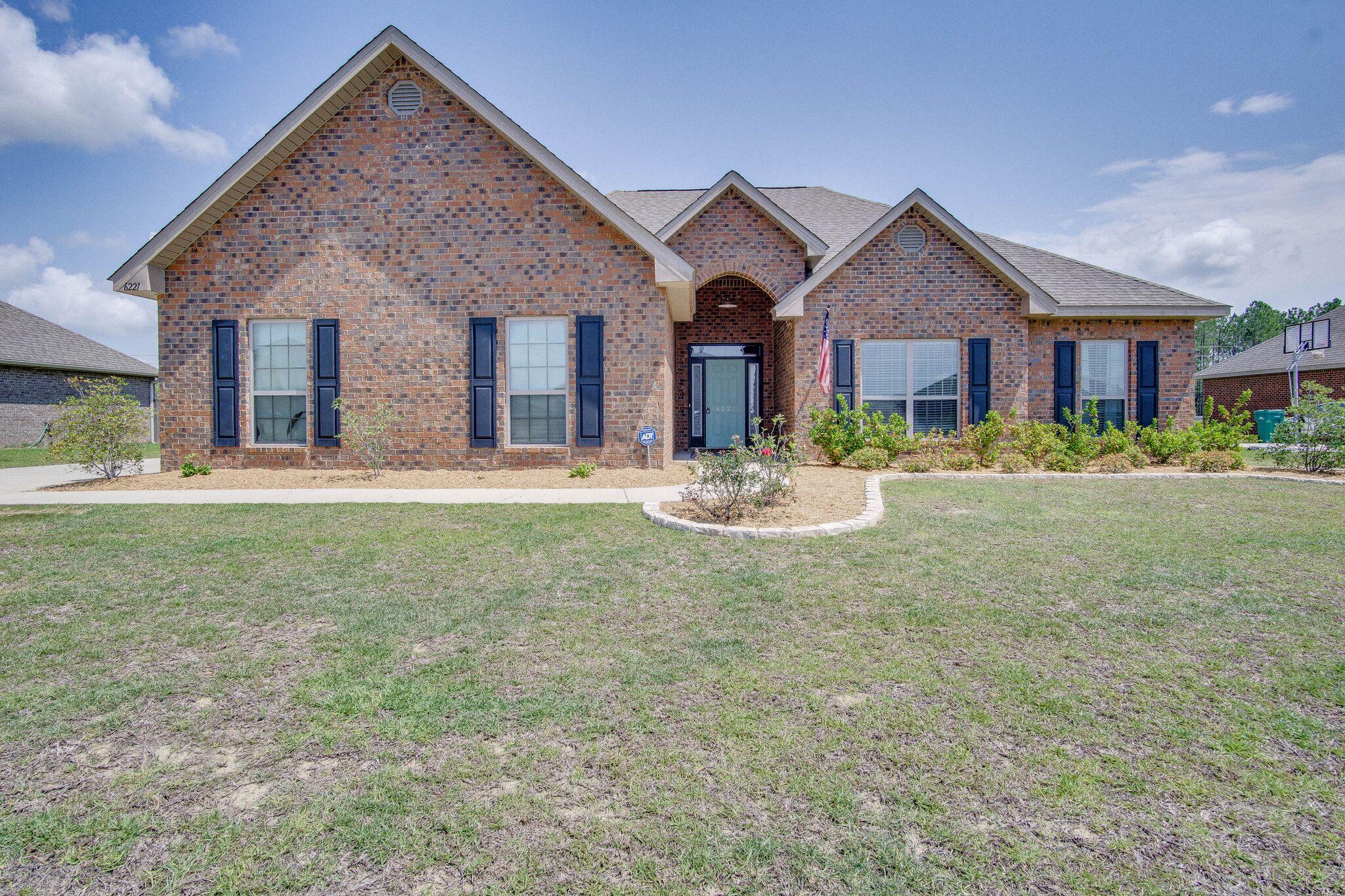 BROWNSTONE MANOR - Residential