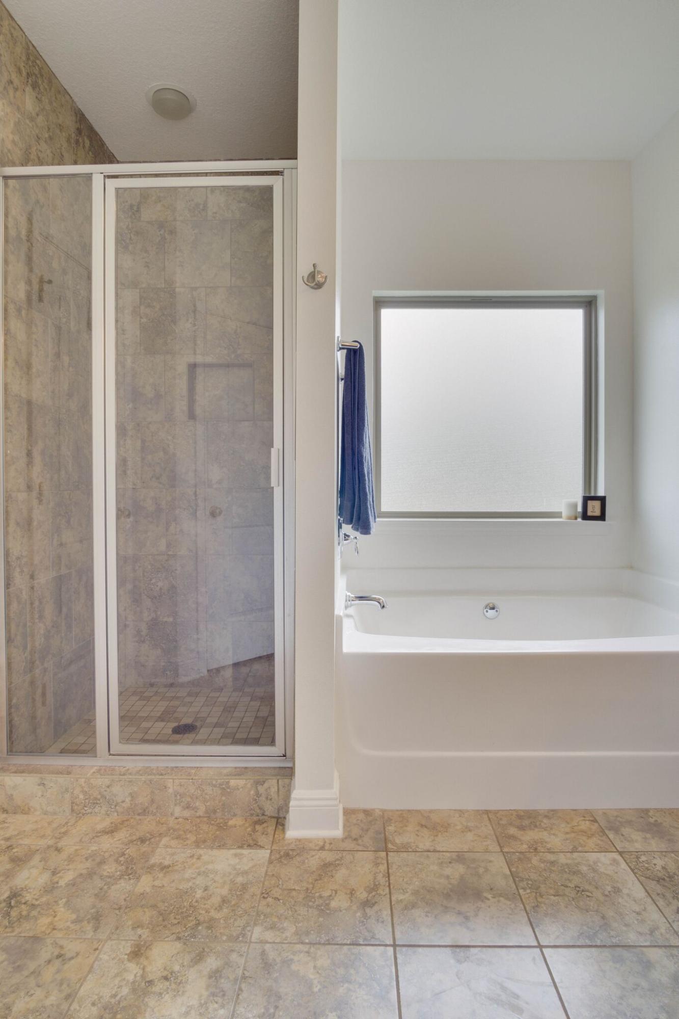 BROWNSTONE MANOR - Residential