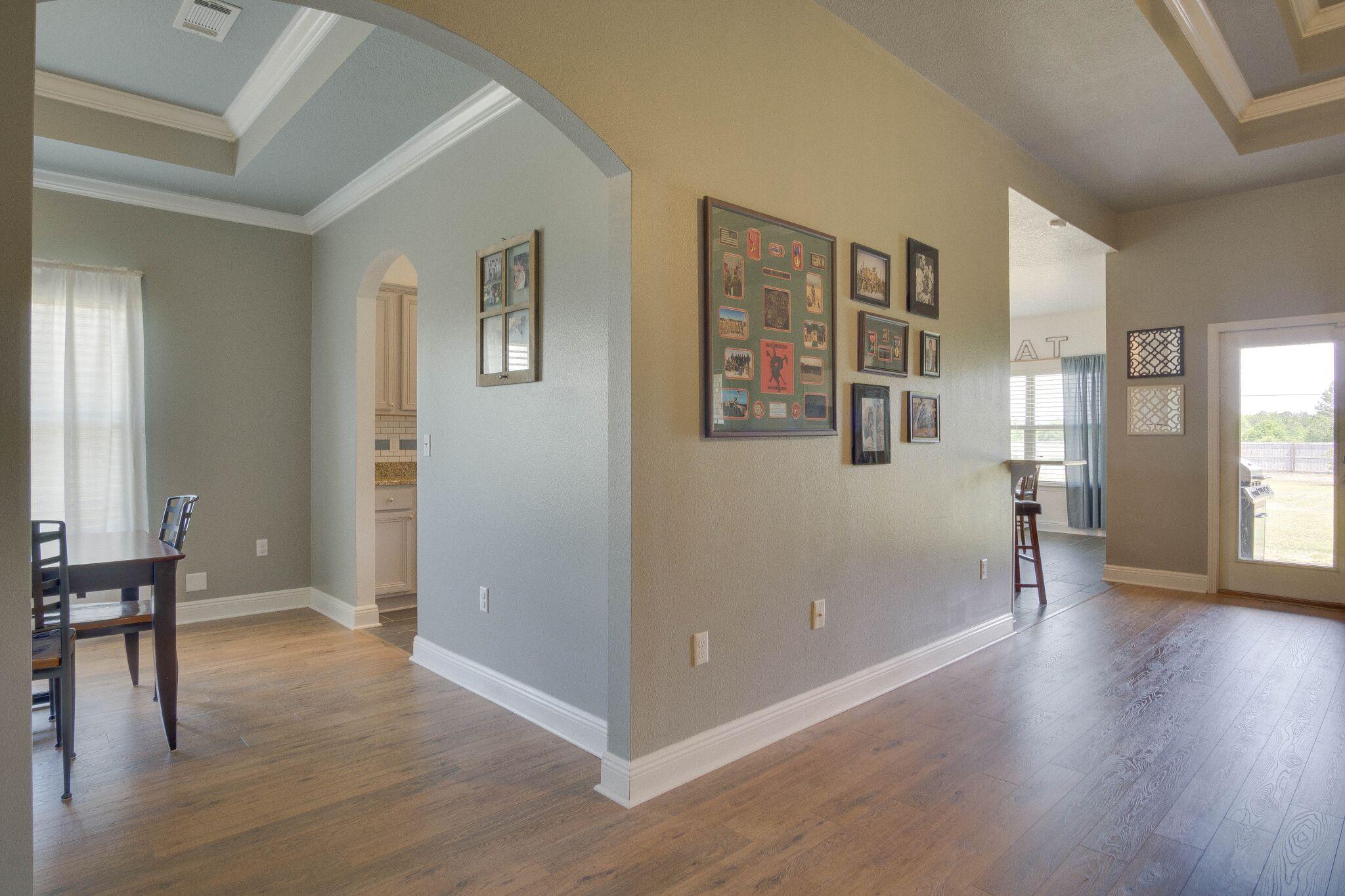 BROWNSTONE MANOR - Residential