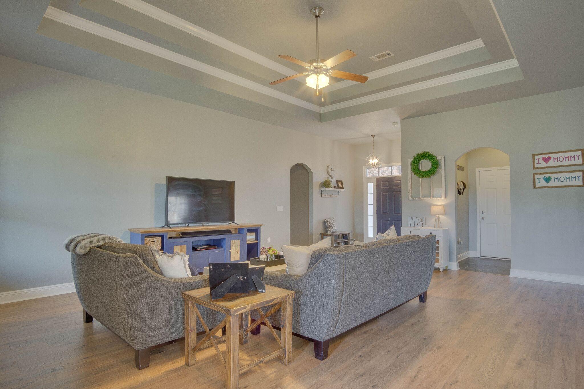 BROWNSTONE MANOR - Residential