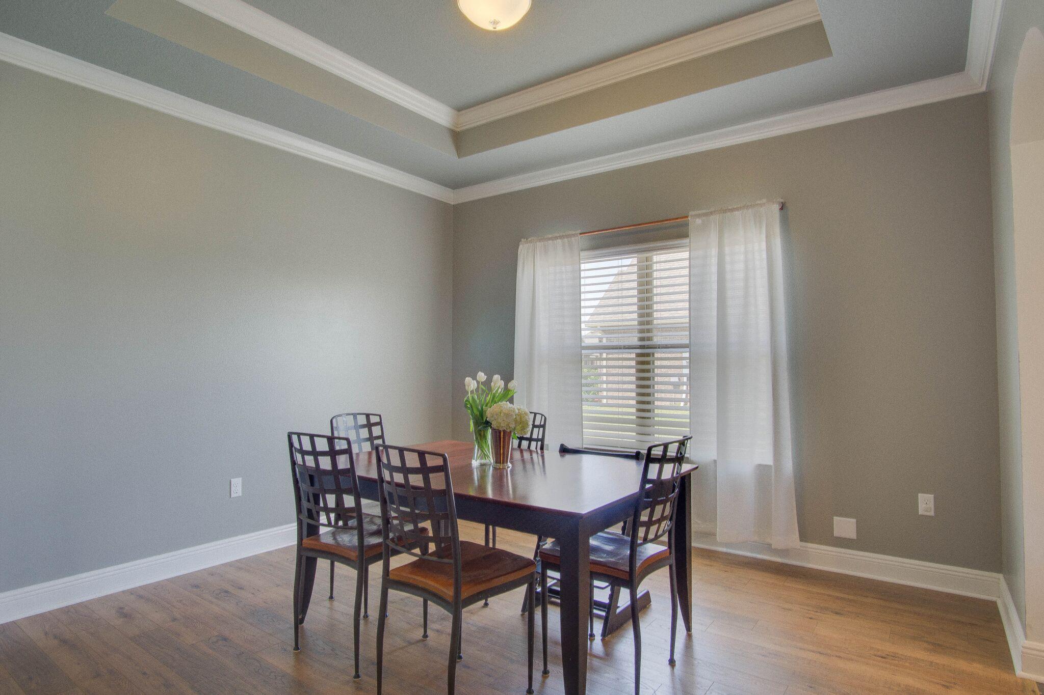 BROWNSTONE MANOR - Residential