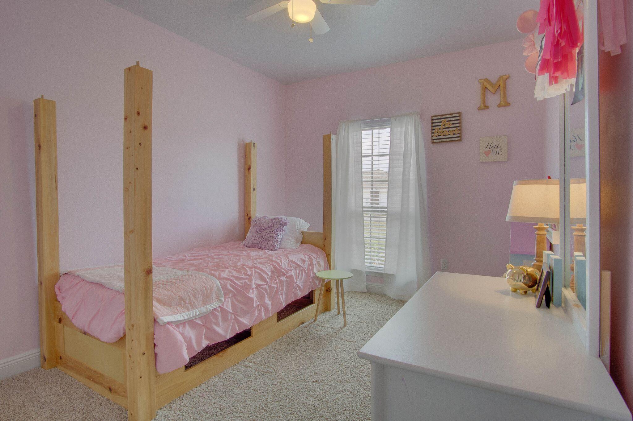 BROWNSTONE MANOR - Residential