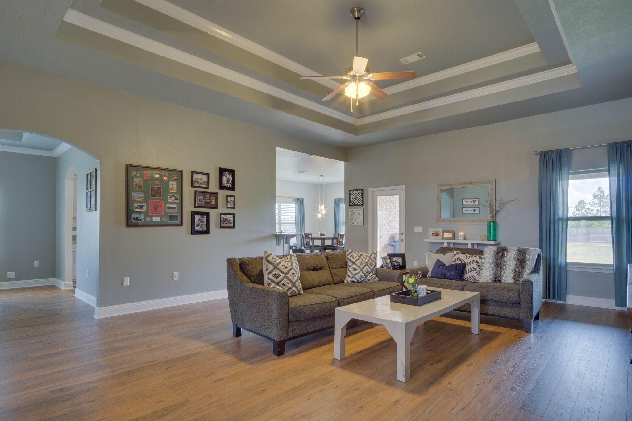 BROWNSTONE MANOR - Residential