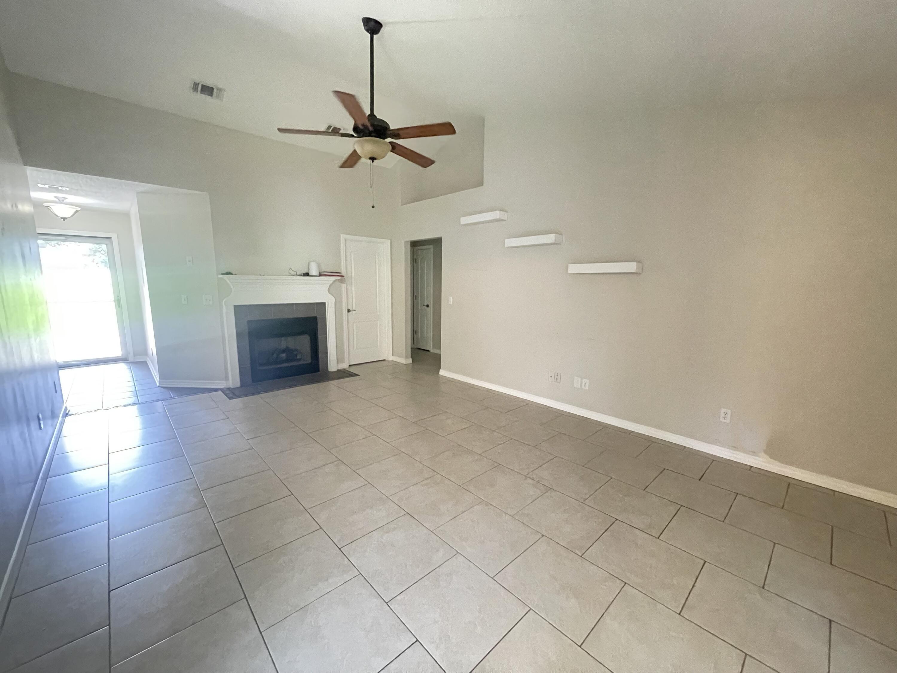 STEEPLECHASE PH 3 - Residential Lease