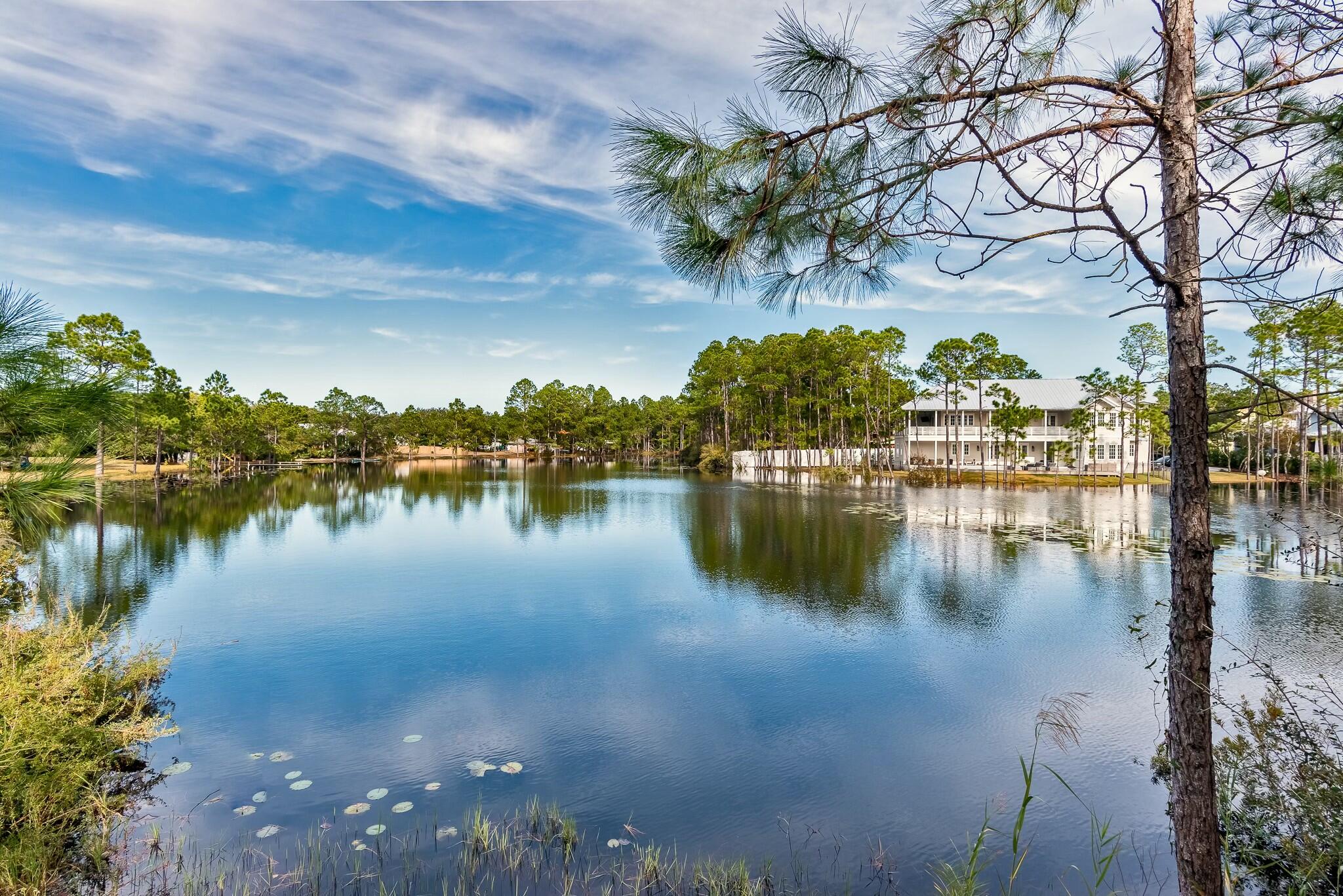 BEACHSIDE VILLAS CONDO - Residential