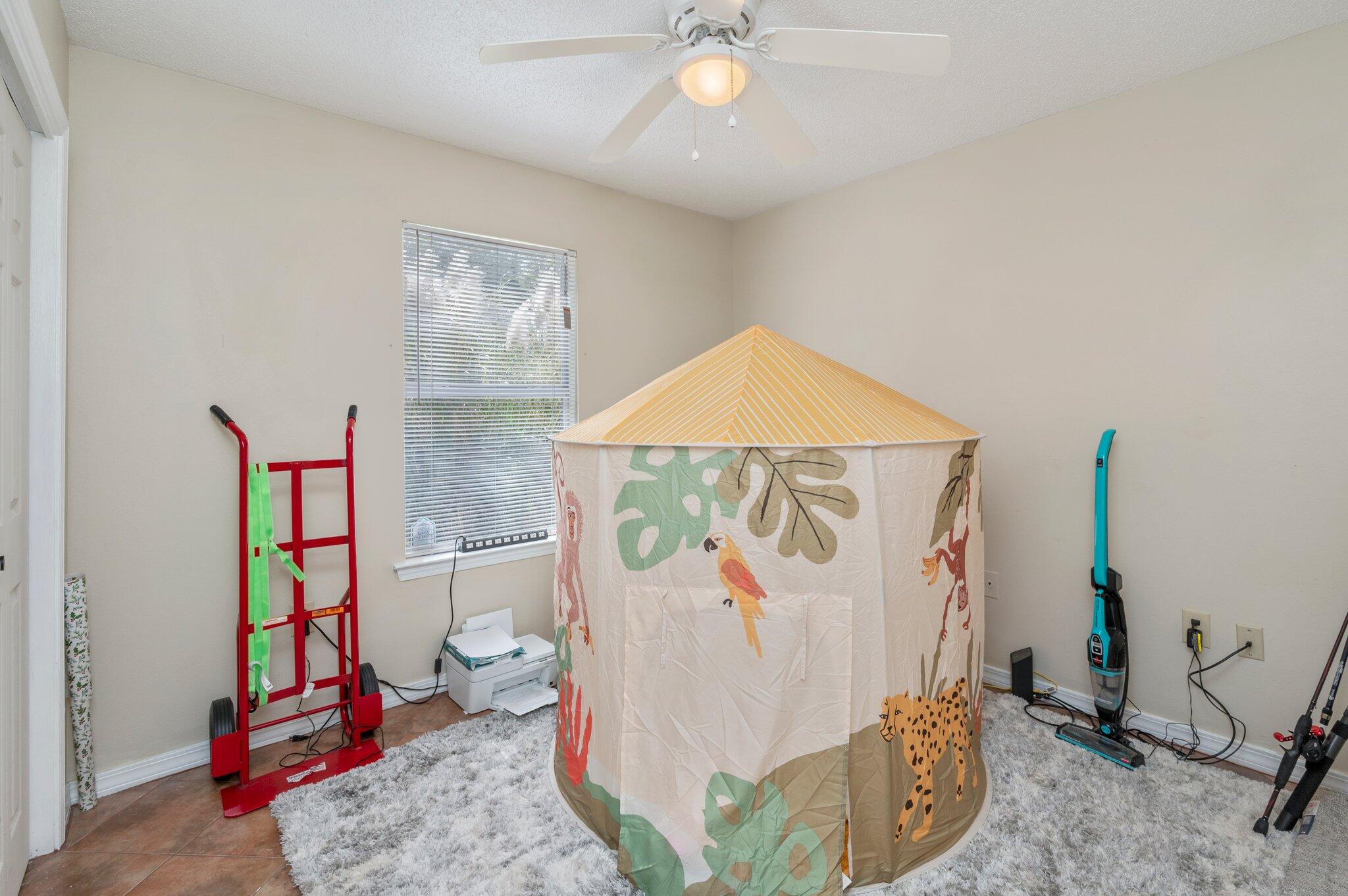 CRESTVIEW SUBURB (231000.00) - Residential Lease