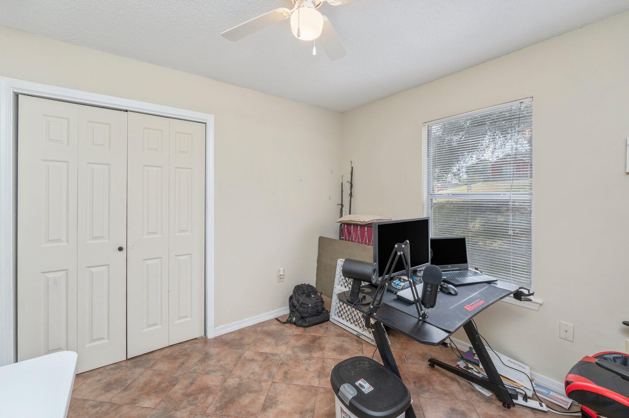 CRESTVIEW SUBURB (231000.00) - Residential Lease