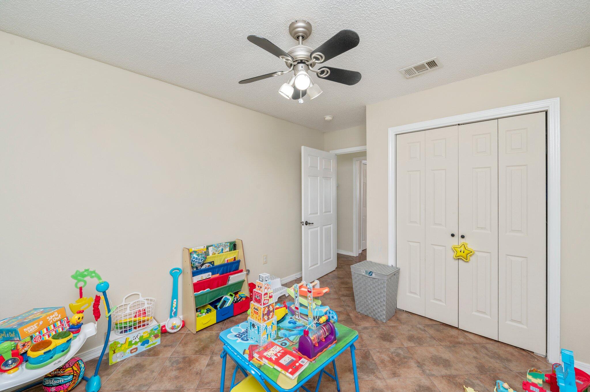 CRESTVIEW SUBURB (231000.00) - Residential Lease