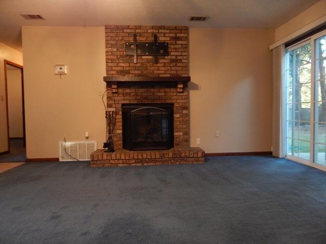 COUNTRY OAKS ESTATES PH 1 - Residential