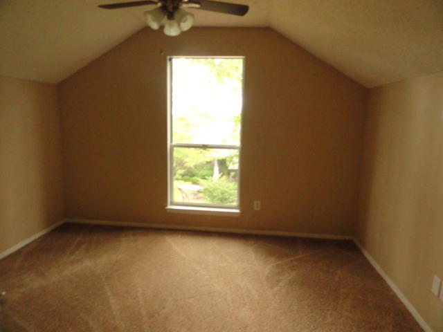 NORTHVIEW ESTATES 4TH ADDN - Residential