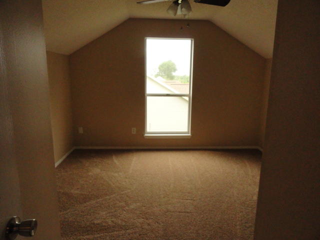 NORTHVIEW ESTATES 4TH ADDN - Residential