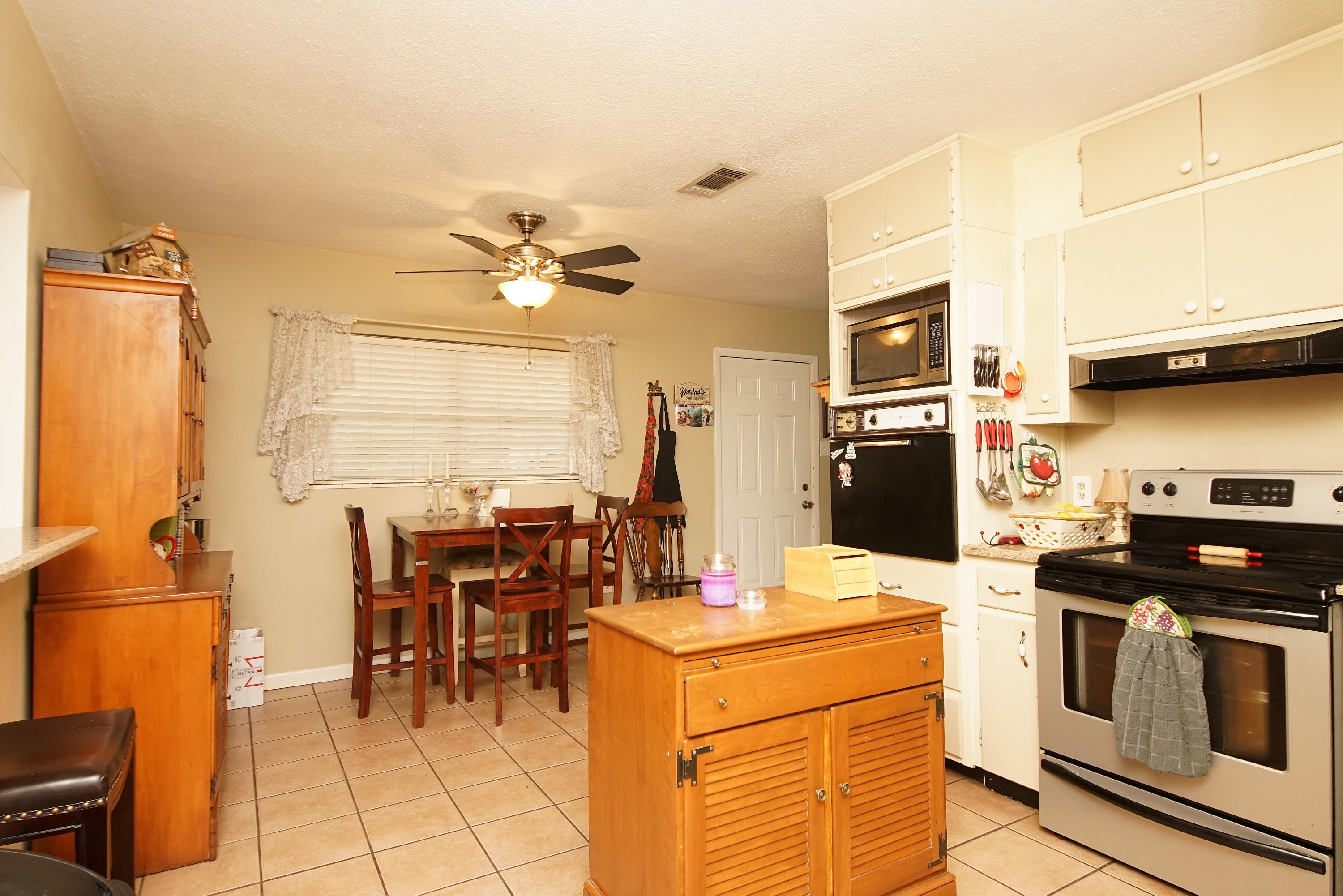 HIGHLAND PARK S/D - Residential