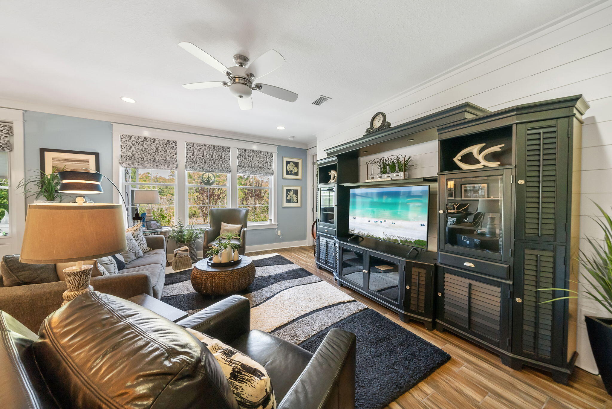 WHISPER DUNES - Residential