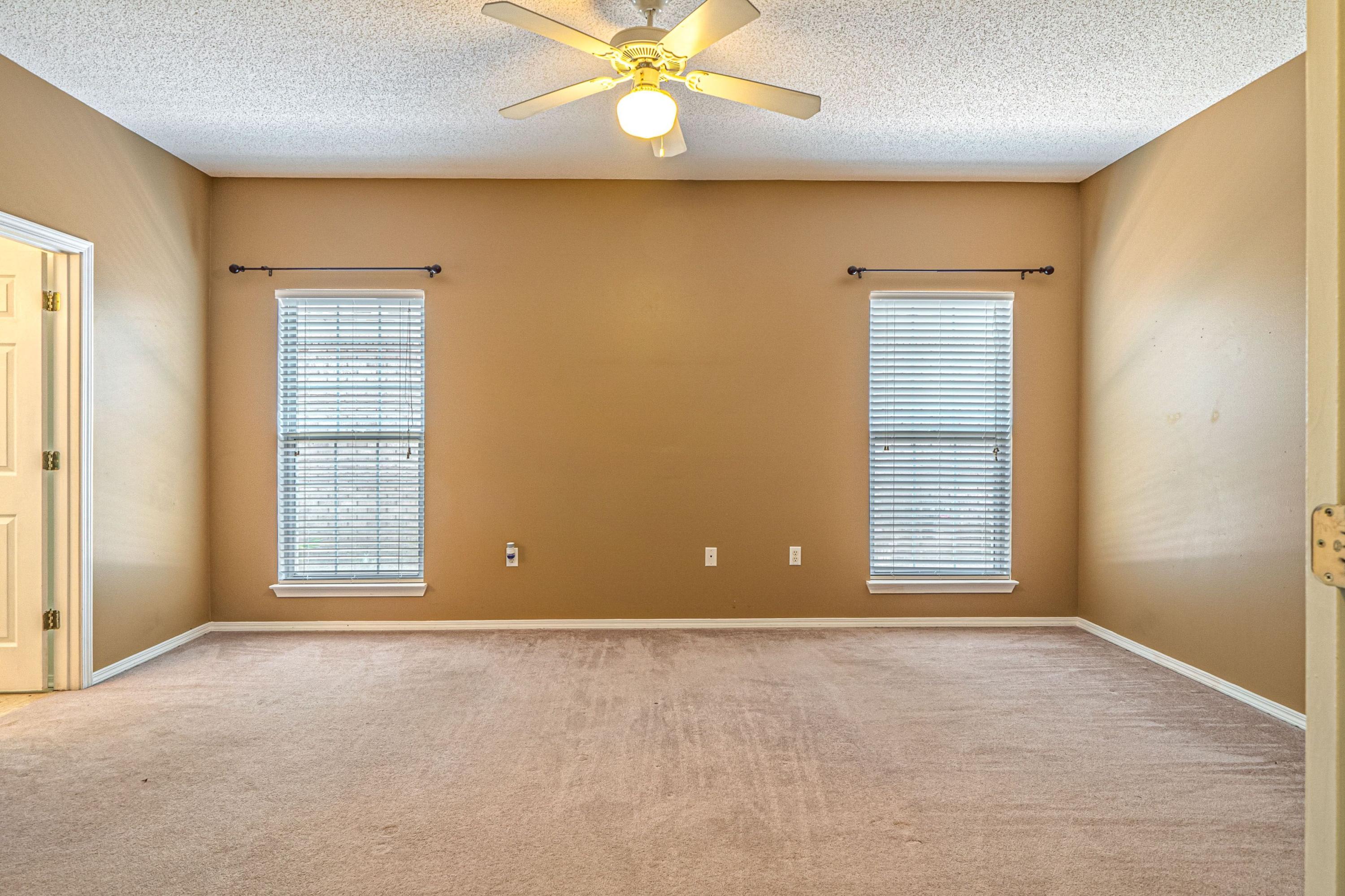 PARKWOOD COVE AT BLUEWATER BAY - Residential