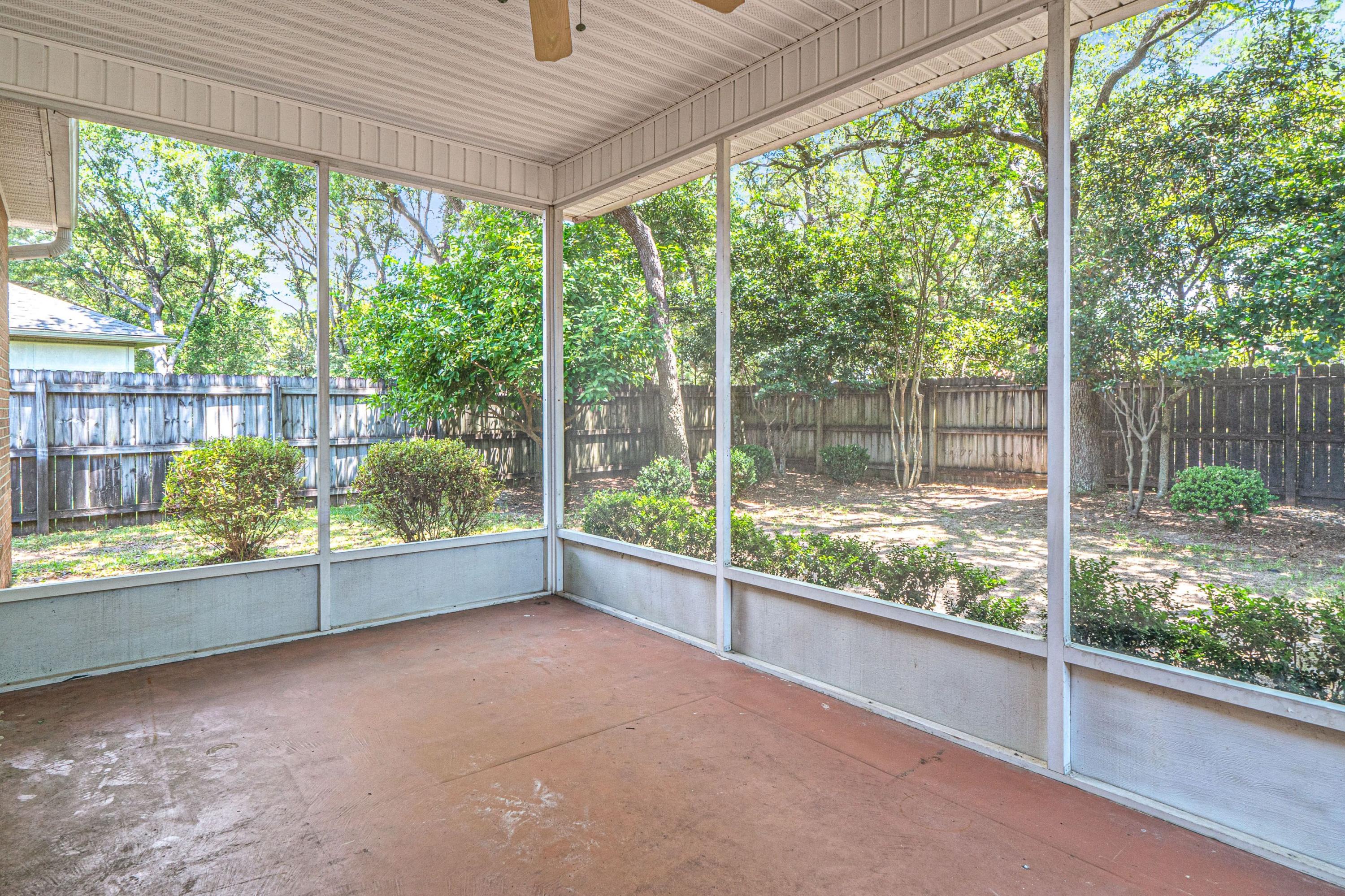 PARKWOOD COVE AT BLUEWATER BAY - Residential