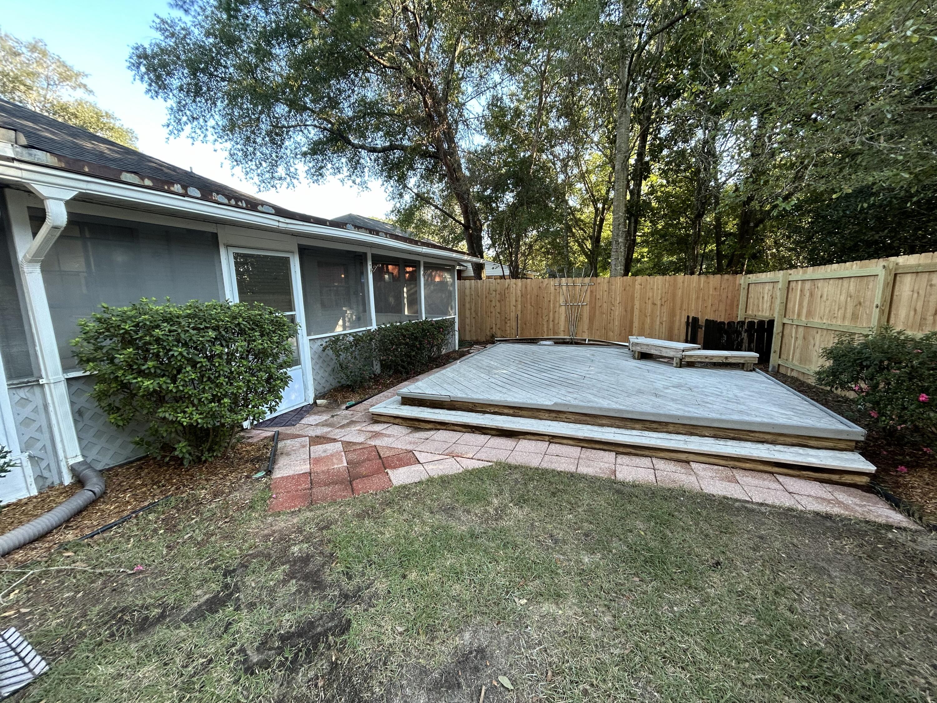 Parkwood - Residential Lease