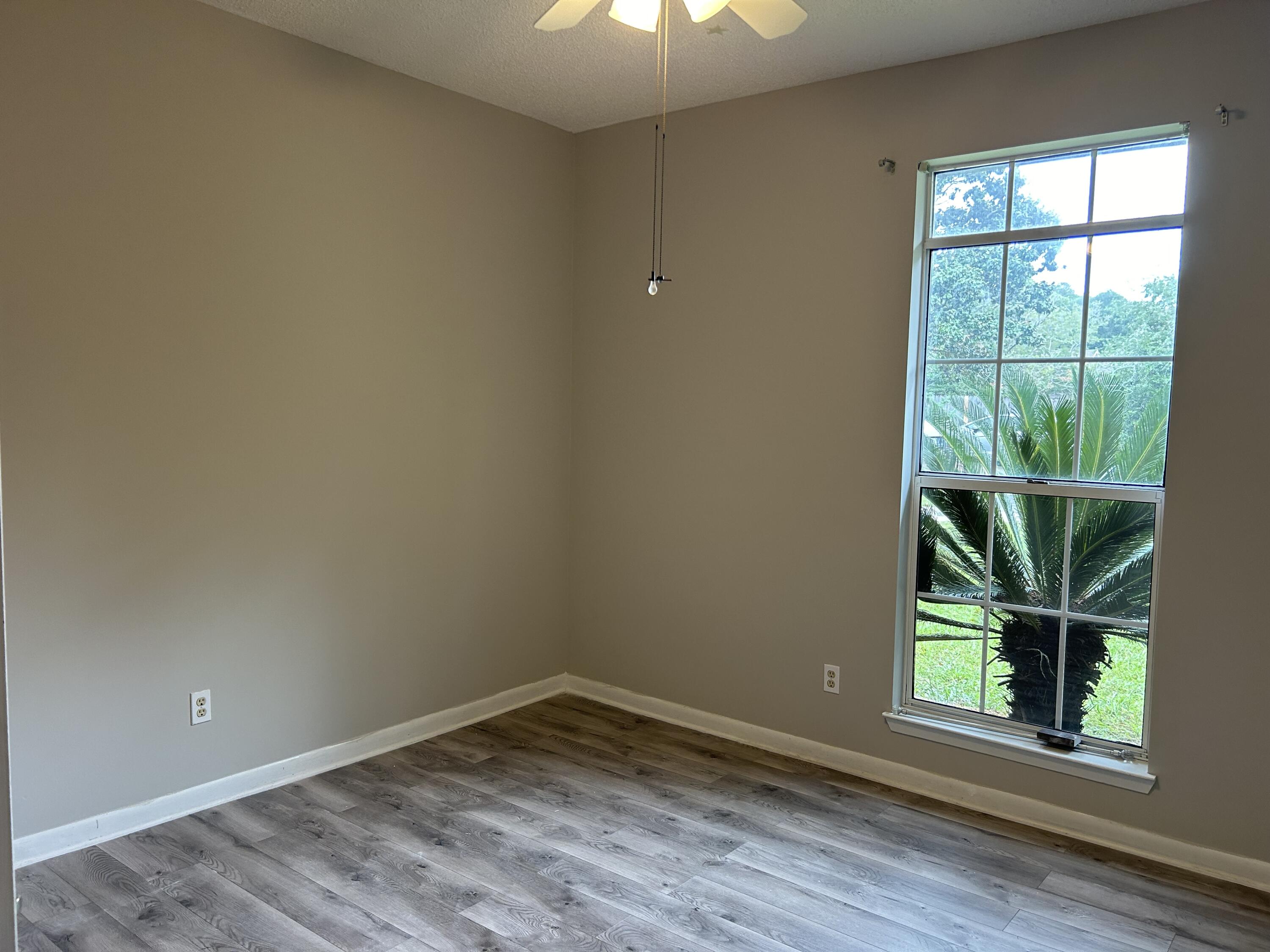 Parkwood - Residential Lease