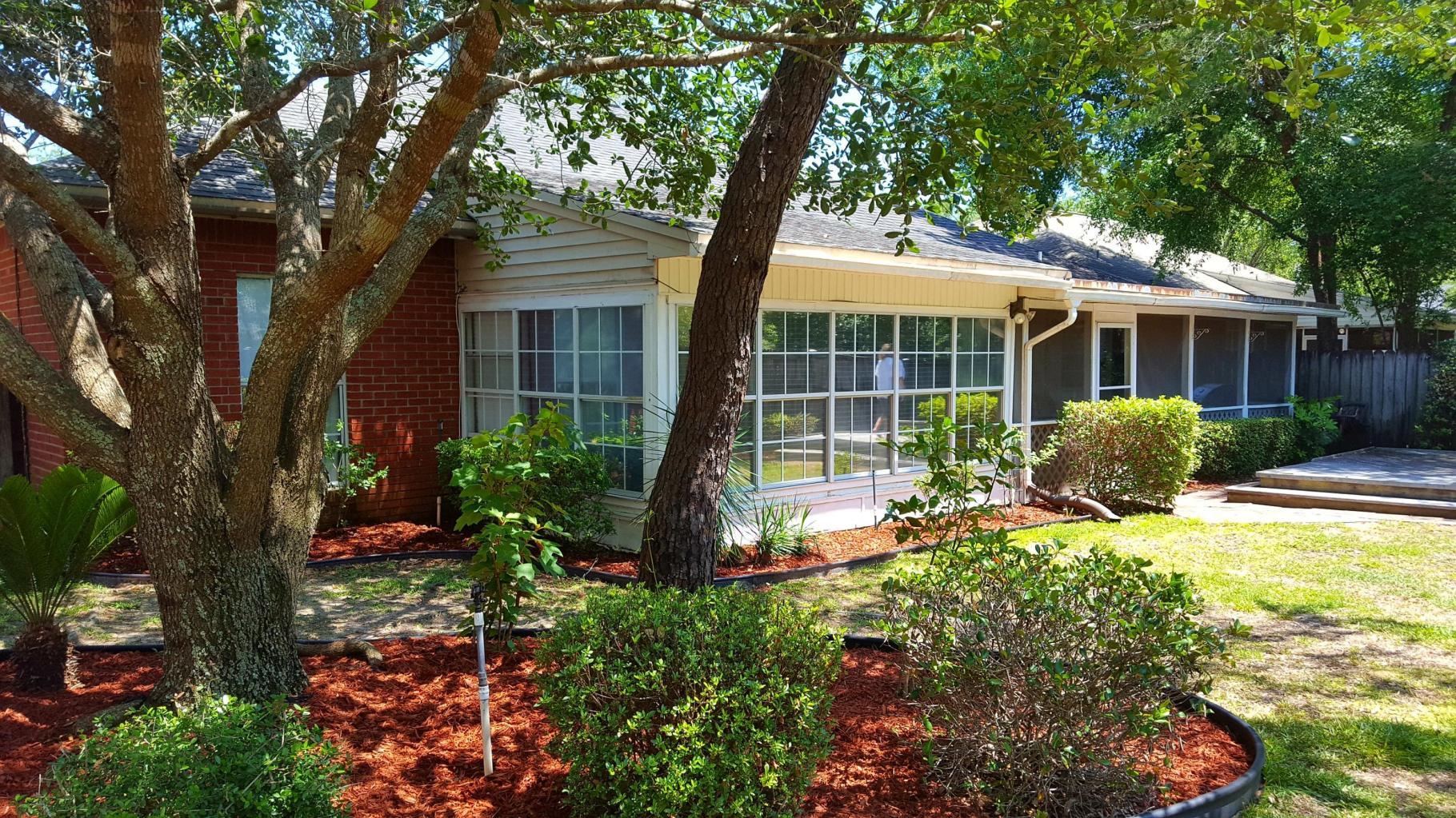 Parkwood - Residential Lease