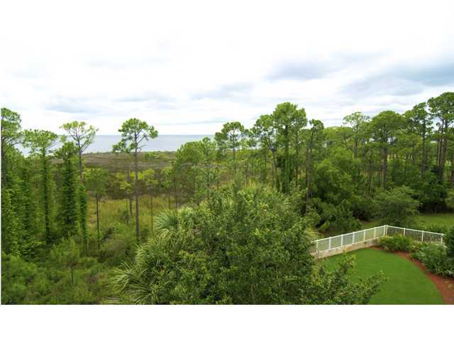 BAHIA CONDO - Residential